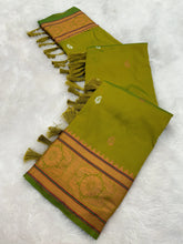 Soft Silk Peacock Zari Woven Paithani Saree