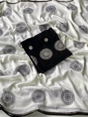 Pure Crush Fabric Embroidered Butta Saree