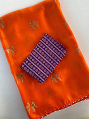 Pure Jute Crush Parrot Buttis with Lace Border Saree