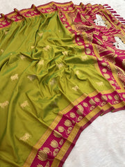 Soft Silk Paithani Nandi Motifs Saree