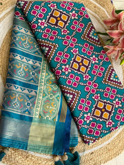 Premium Patola Weaving Phool Jaal Design Saree