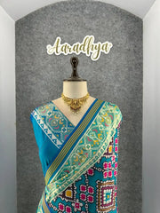 Premium Patola Weaving Phool Jaal Design Saree