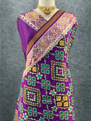 Premium Patola Weaving Phool Jaal Design Saree