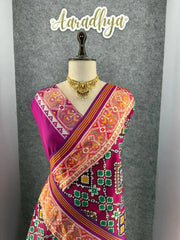 Premium Patola Weaving Phool Jaal Design Saree