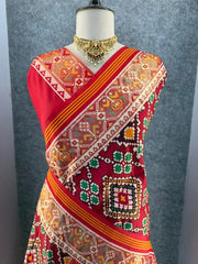 Premium Patola Weaving Phool Jaal Design Saree