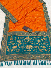 Soft Silk Contrast Flower Border Saree