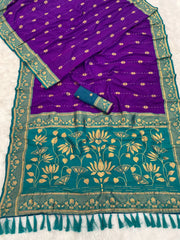 Soft Silk Contrast Flower Border Saree