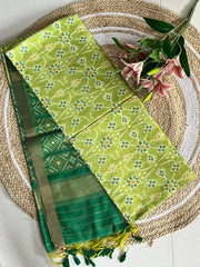 Soft Khadi Raw Silk Weaving Patola Saree