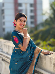 Paithani Vitthala Pallu Muniya Border Saree