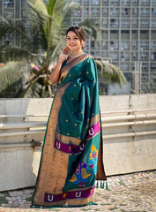 Paithani Vitthala Pallu Muniya Border Saree