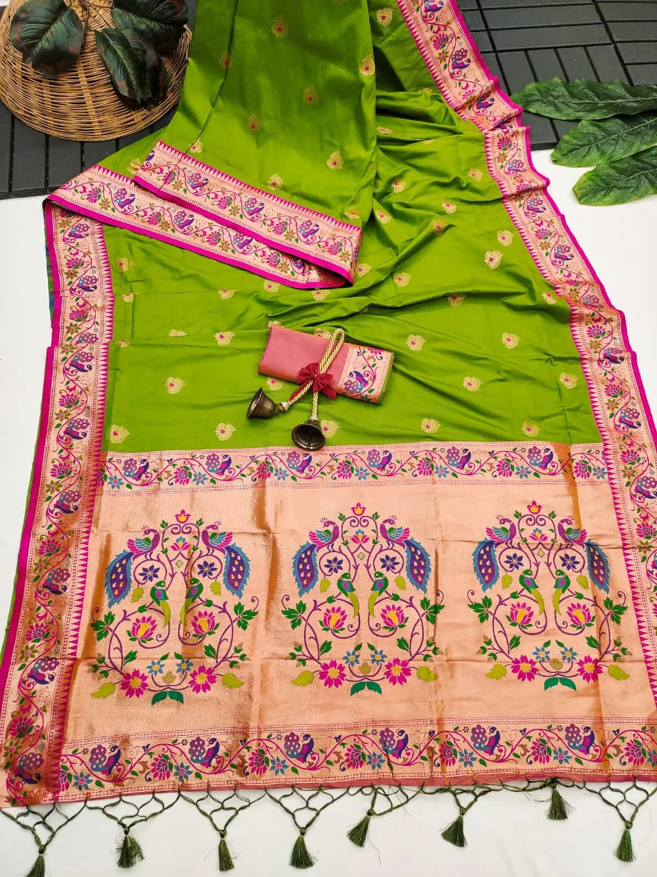 Royal Banarasi Paithani Saree — A Fusion of Tradition & Luxury