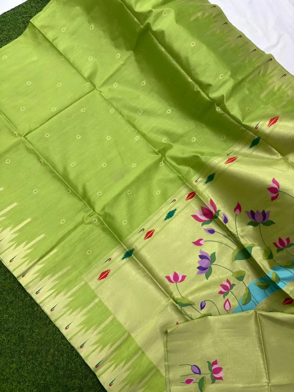 Soft Khadi Raw SIlk Lotus Pallu Paithani Saree