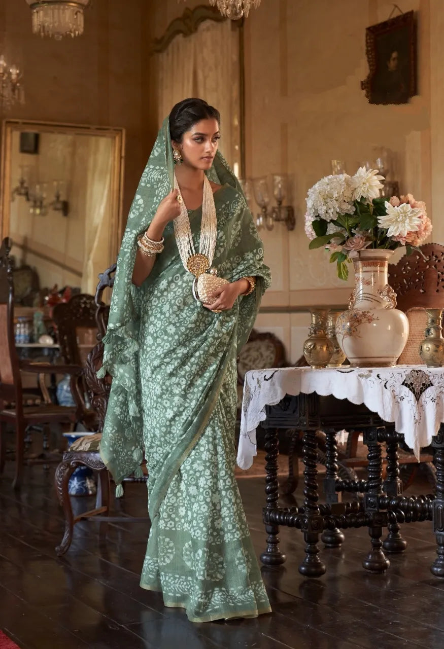 Soft Mul Cotton Batik Print Tiny Border Saree