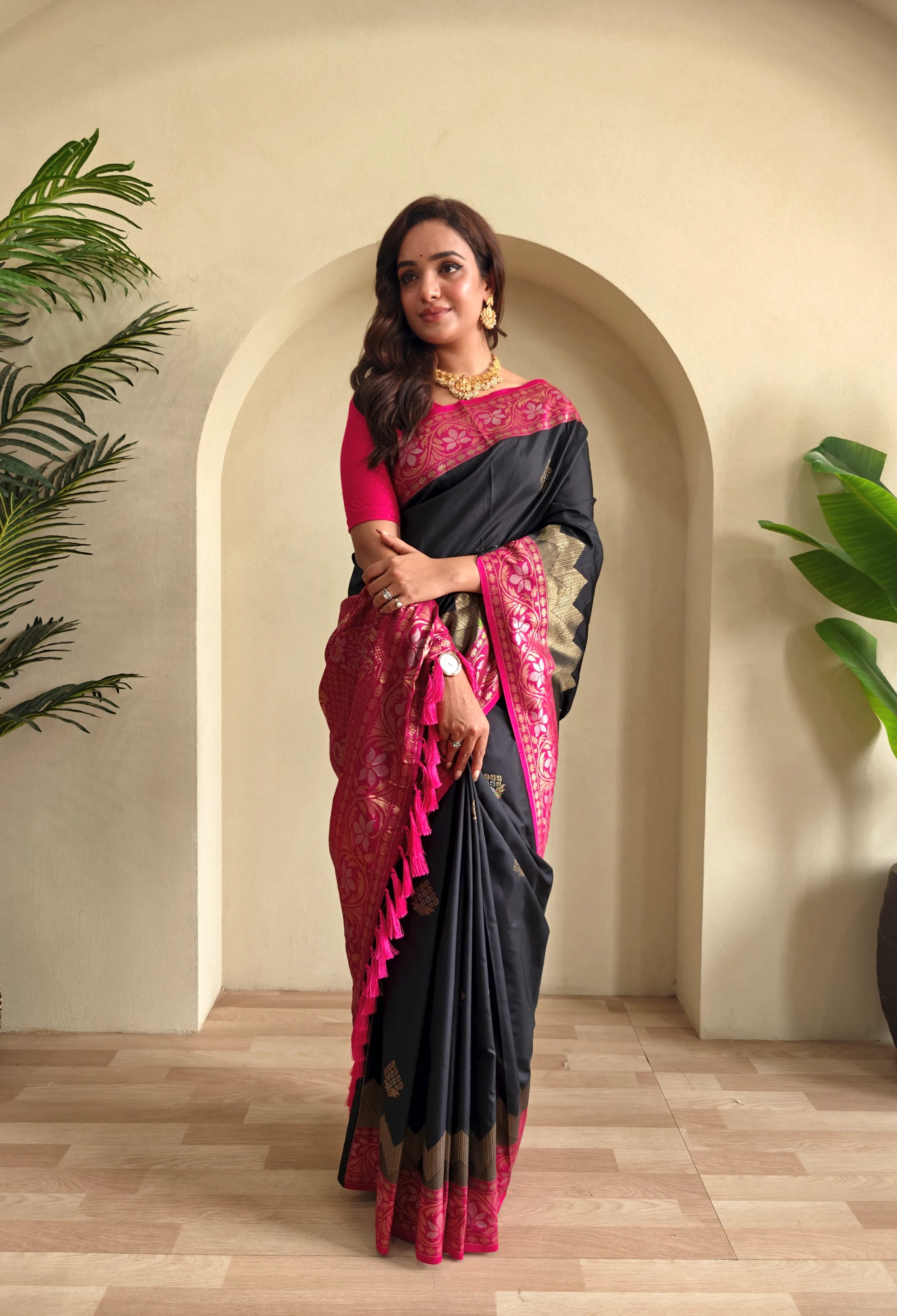 Dual Tone Designer Banarasi Soft Silk Saree