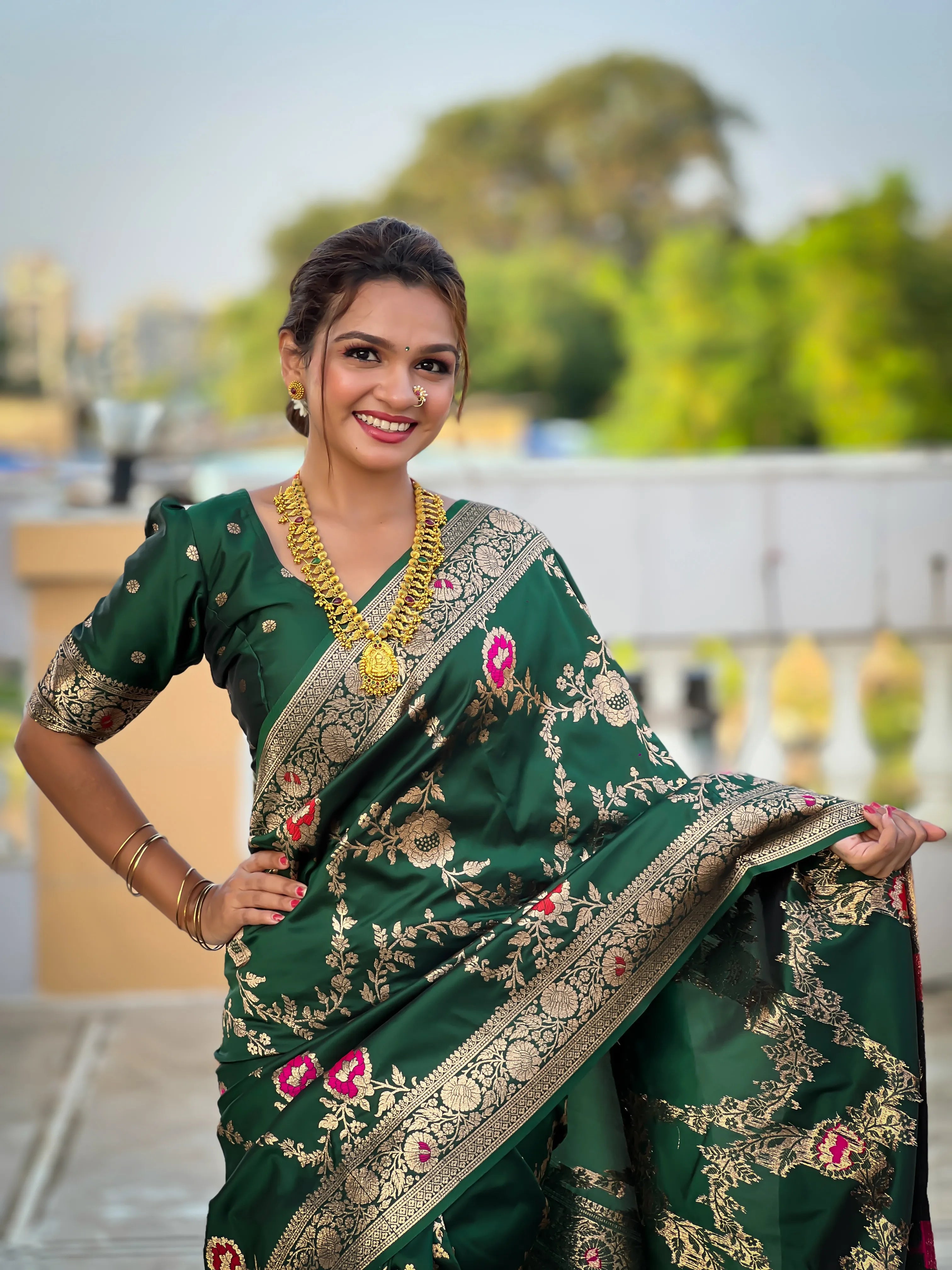 Soft Banarasi Silk Copper Zari Weaving Saree