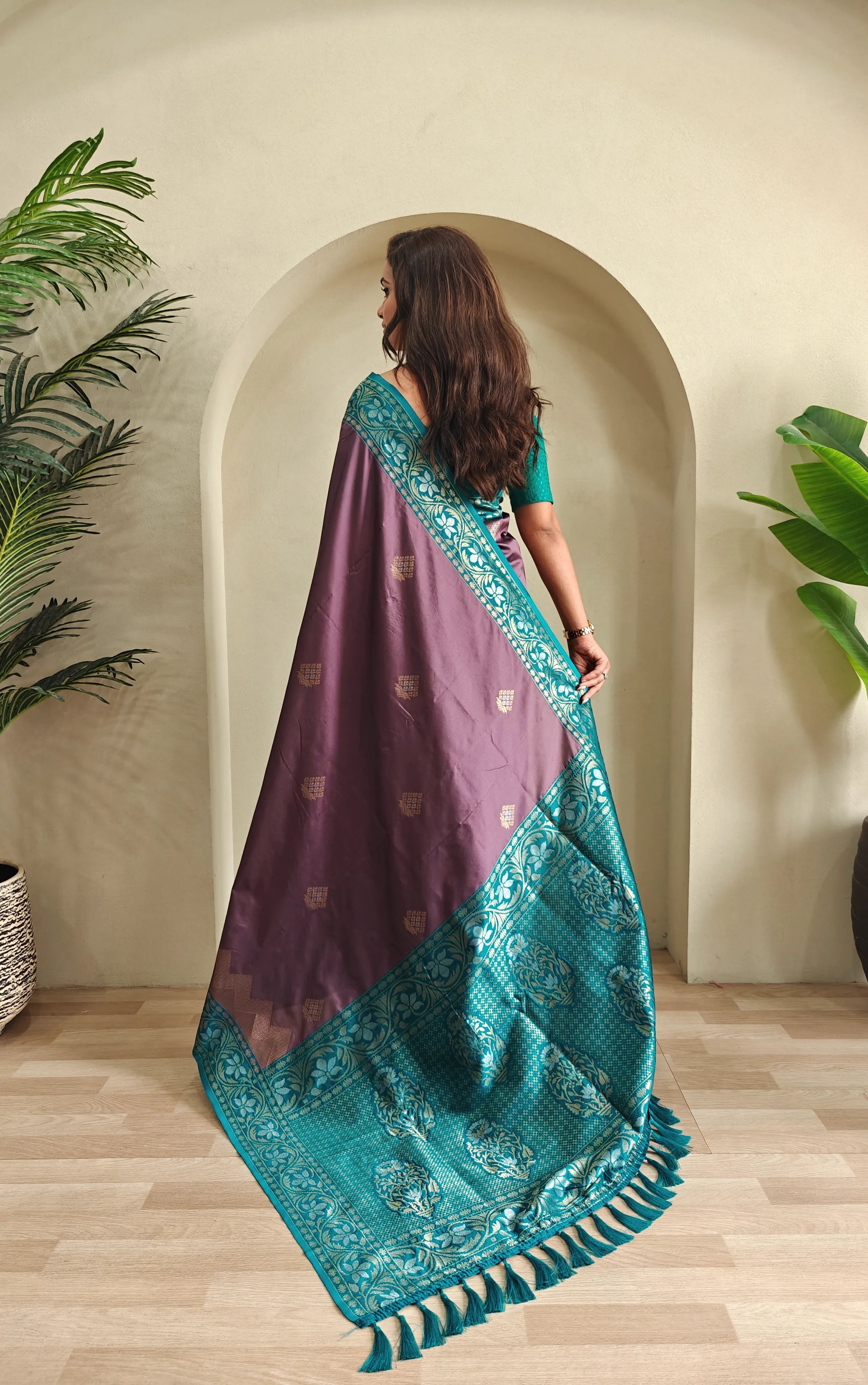 Dual Tone Designer Banarasi Soft Silk Saree
