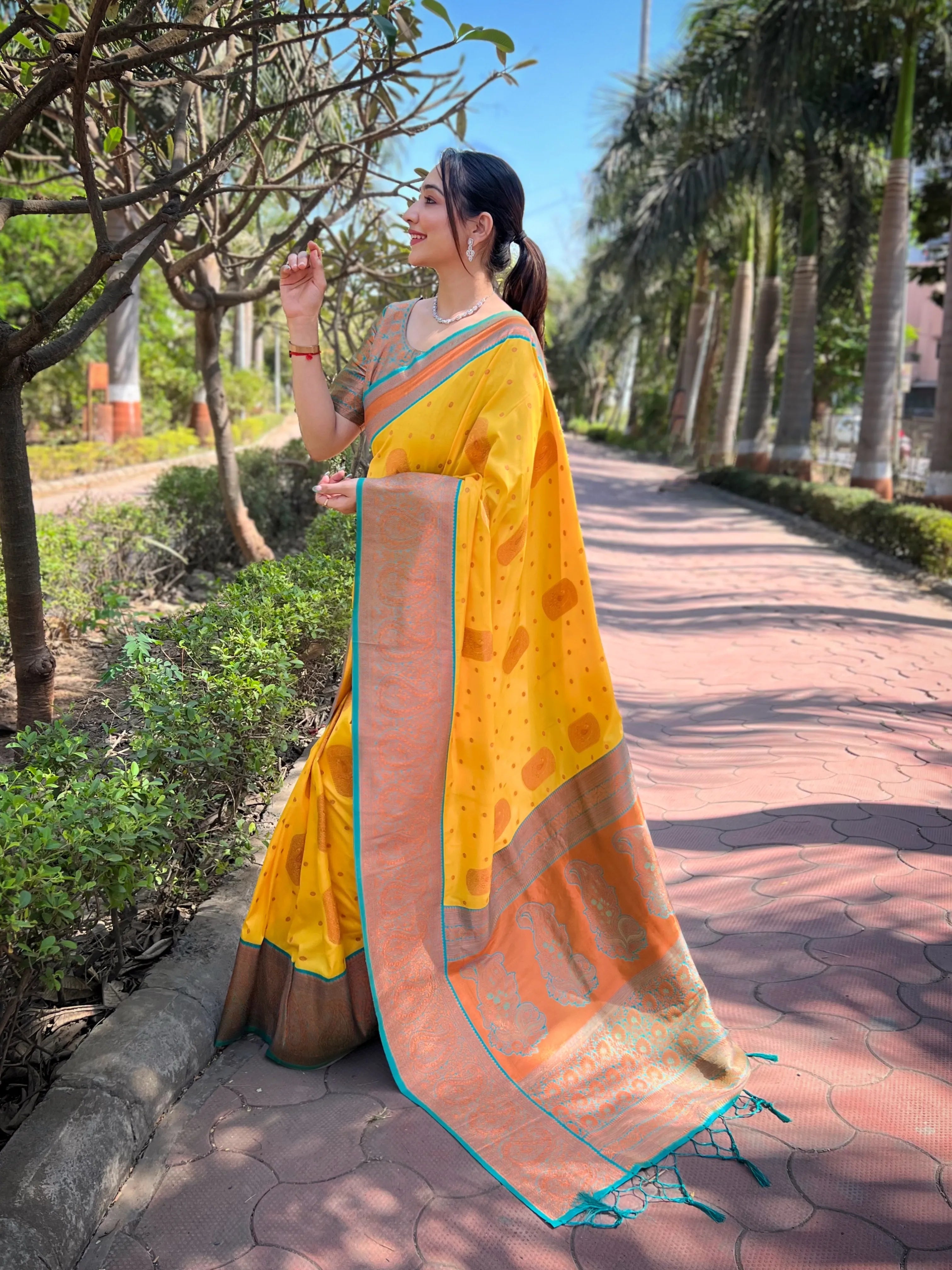 Soft Silk Zari Woven Banarasi Saree