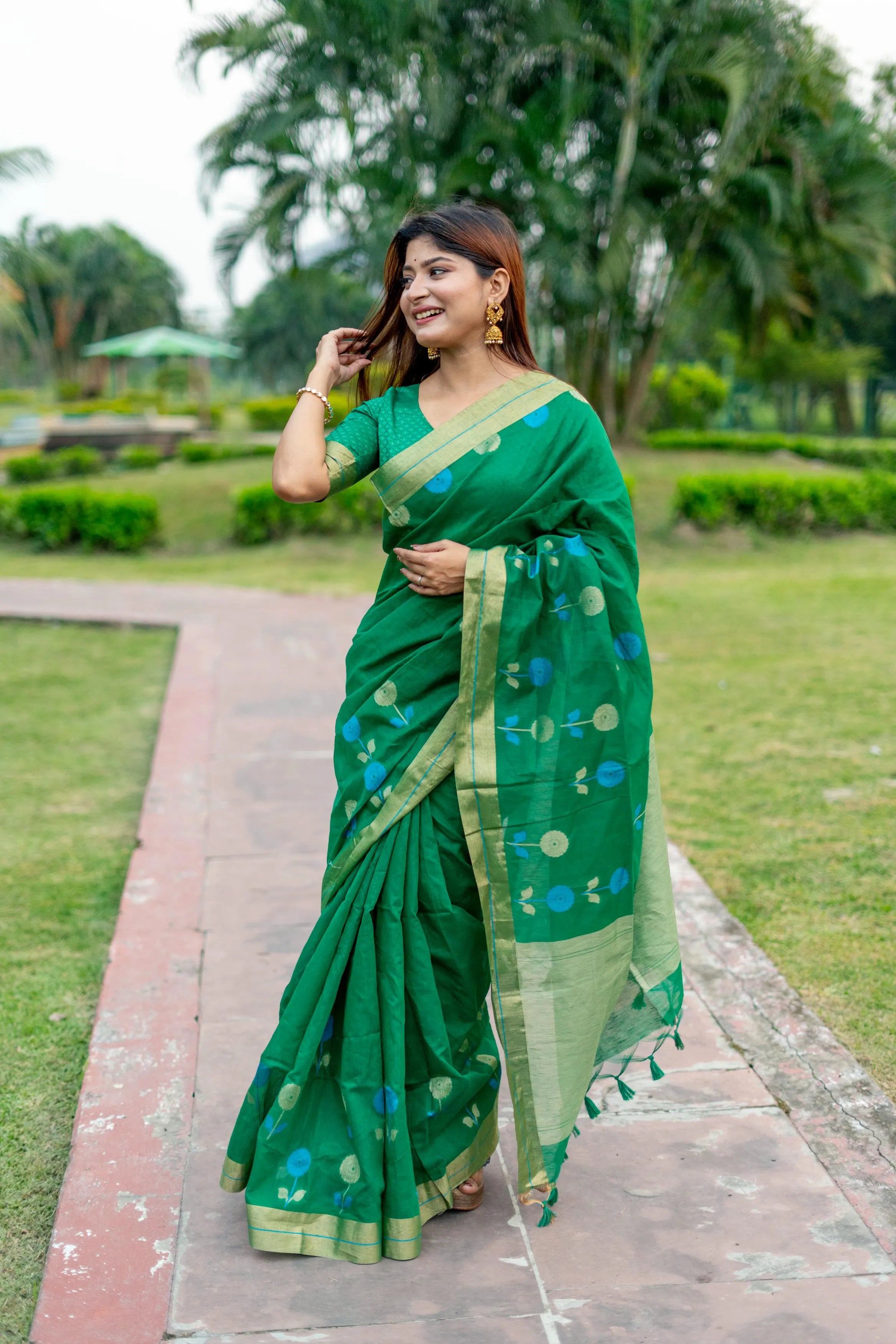 Linen Silk Jamdani Border Floral Printed Saree