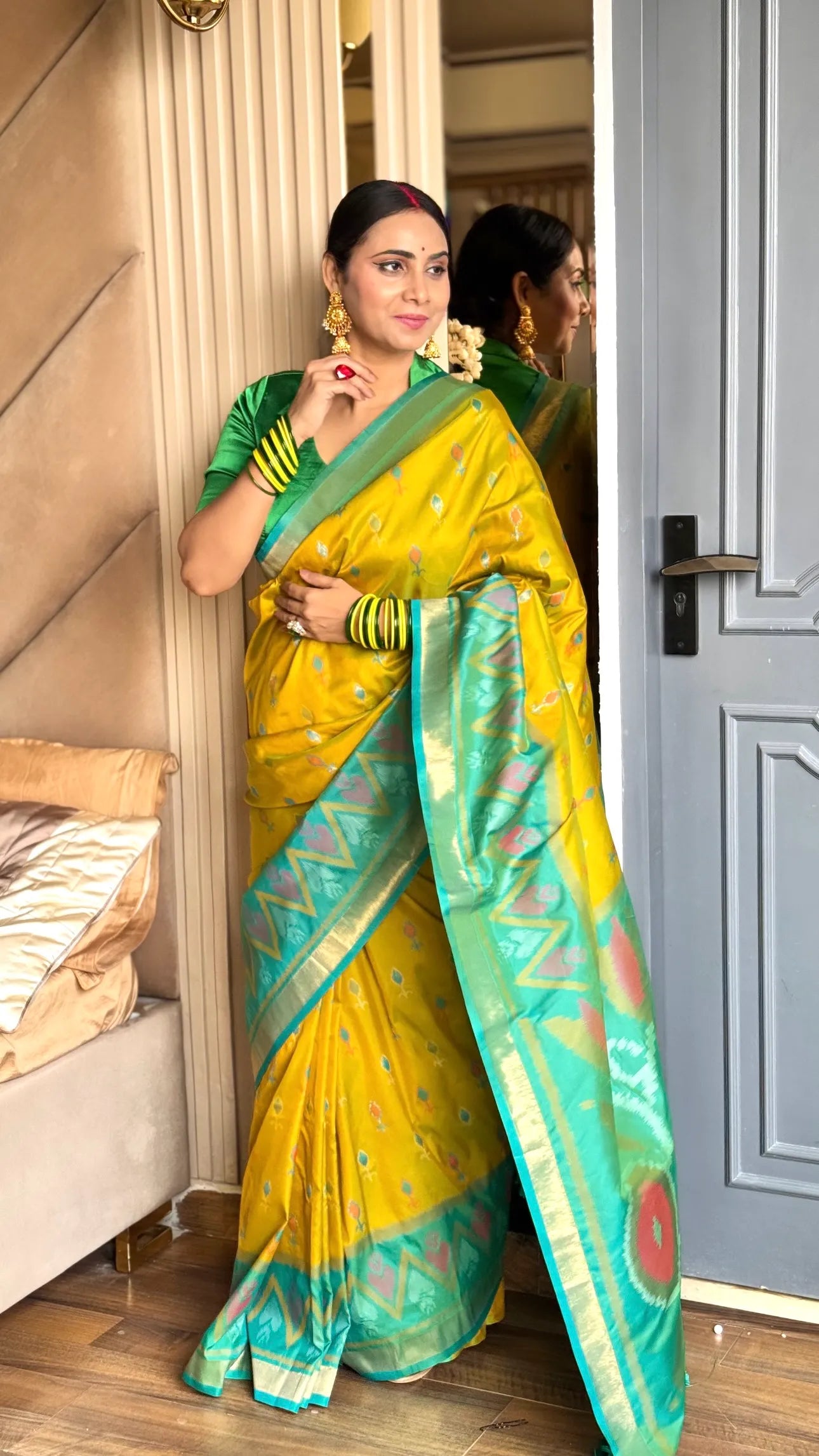 Ikkat Soft Silk Patola Guranted Fabric Saree