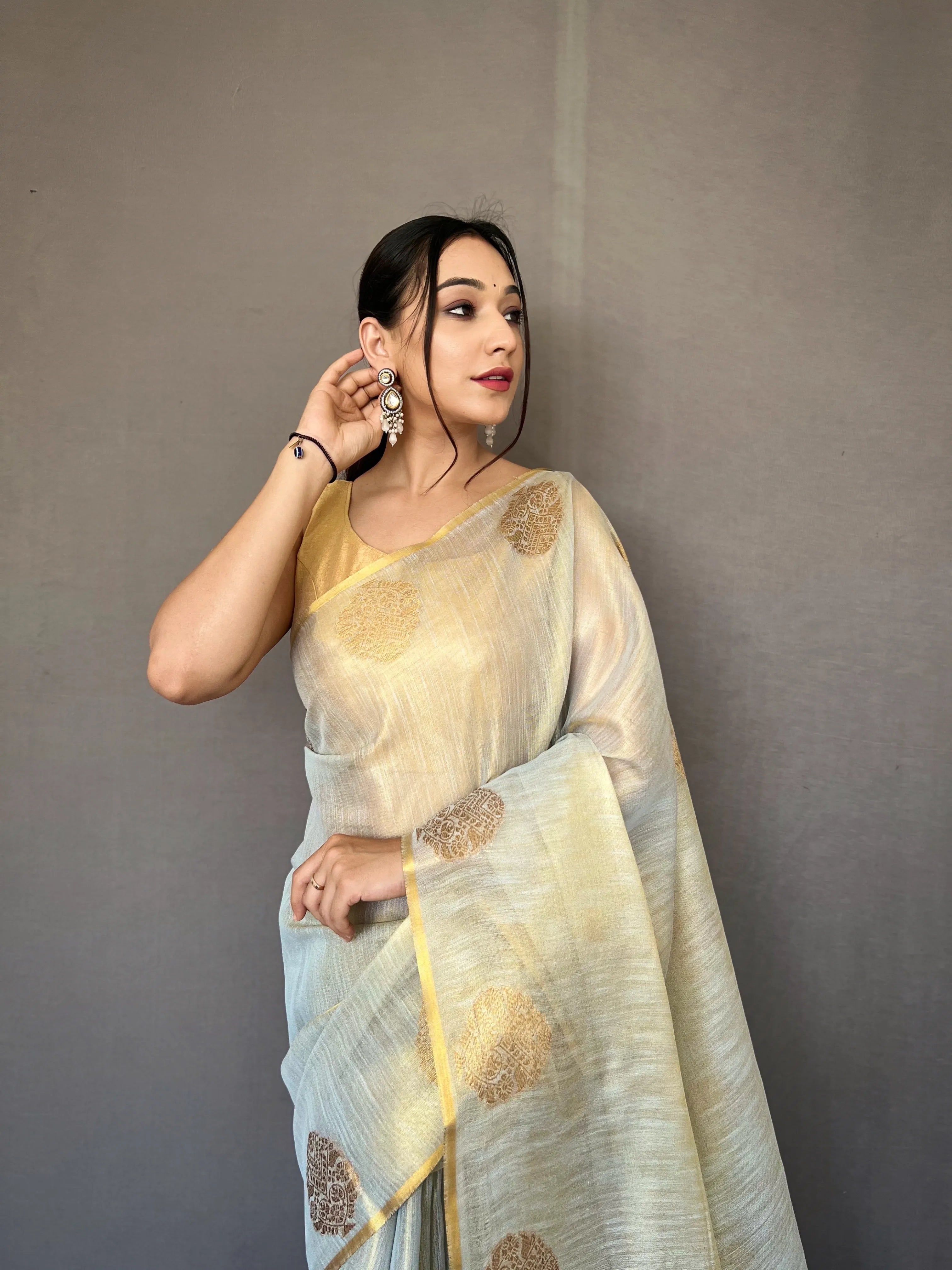 Tissue Silk Jacquard Weaving Saree