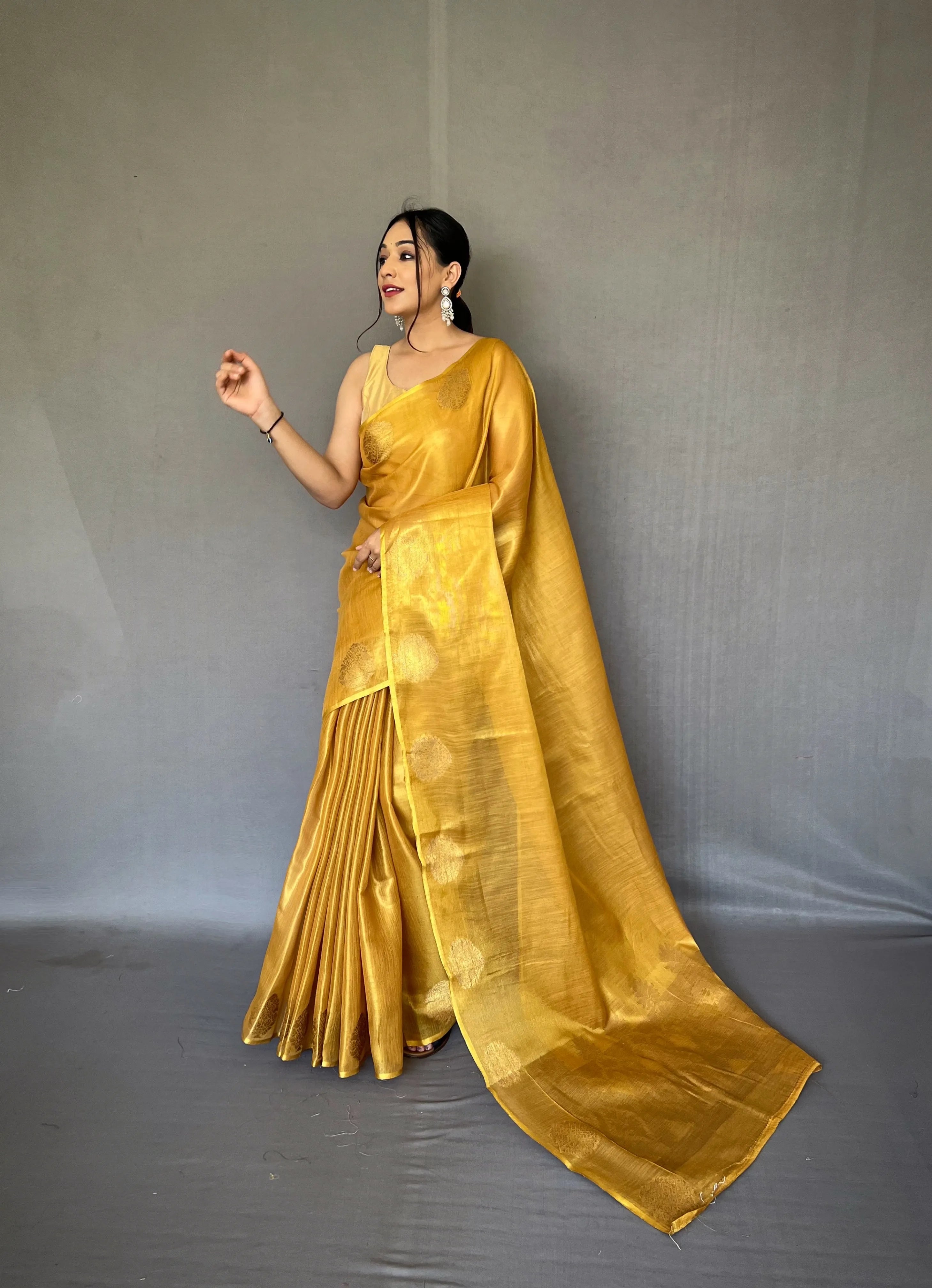 Tissue Silk Jacquard Weaving Saree