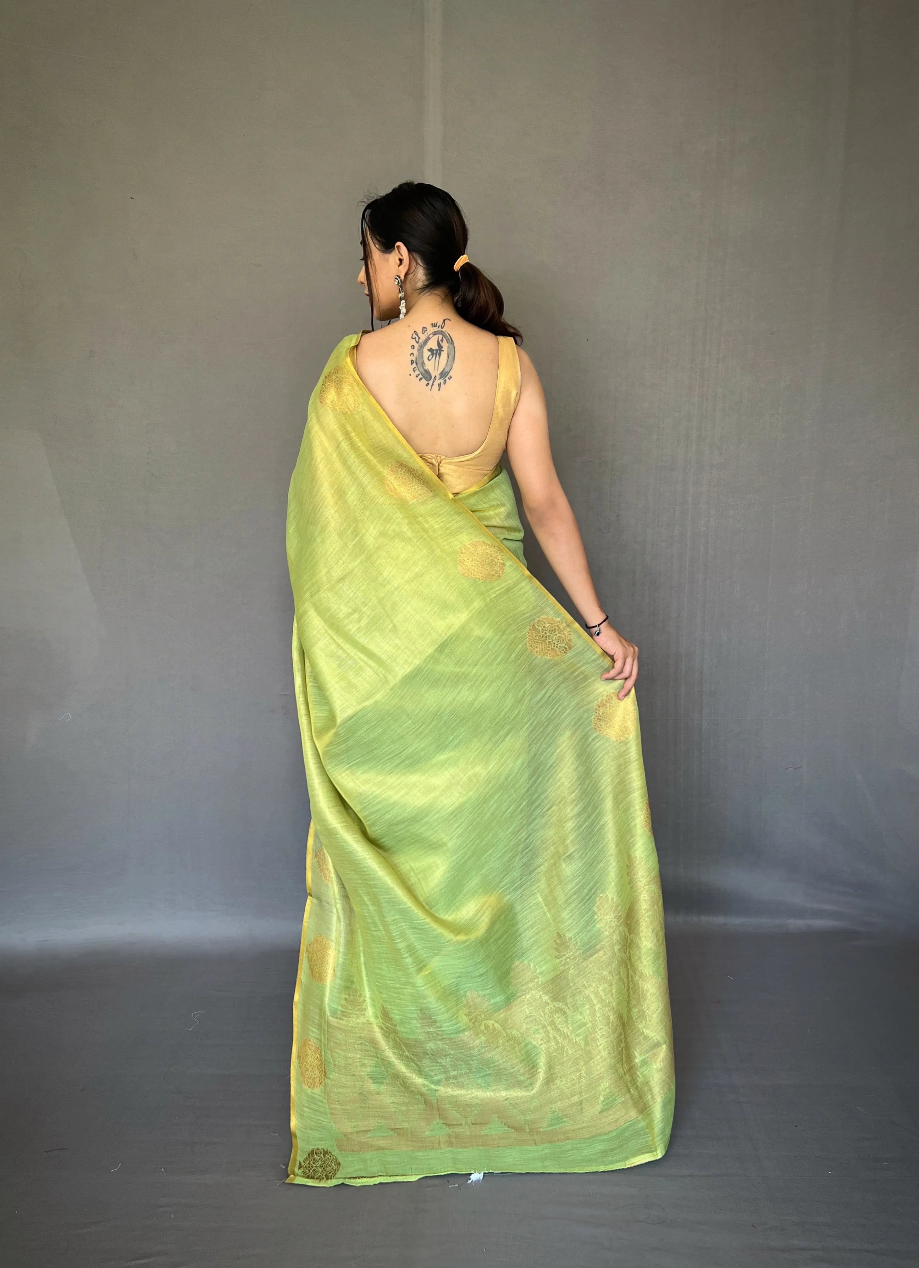 Tissue Silk Jacquard Weaving Saree
