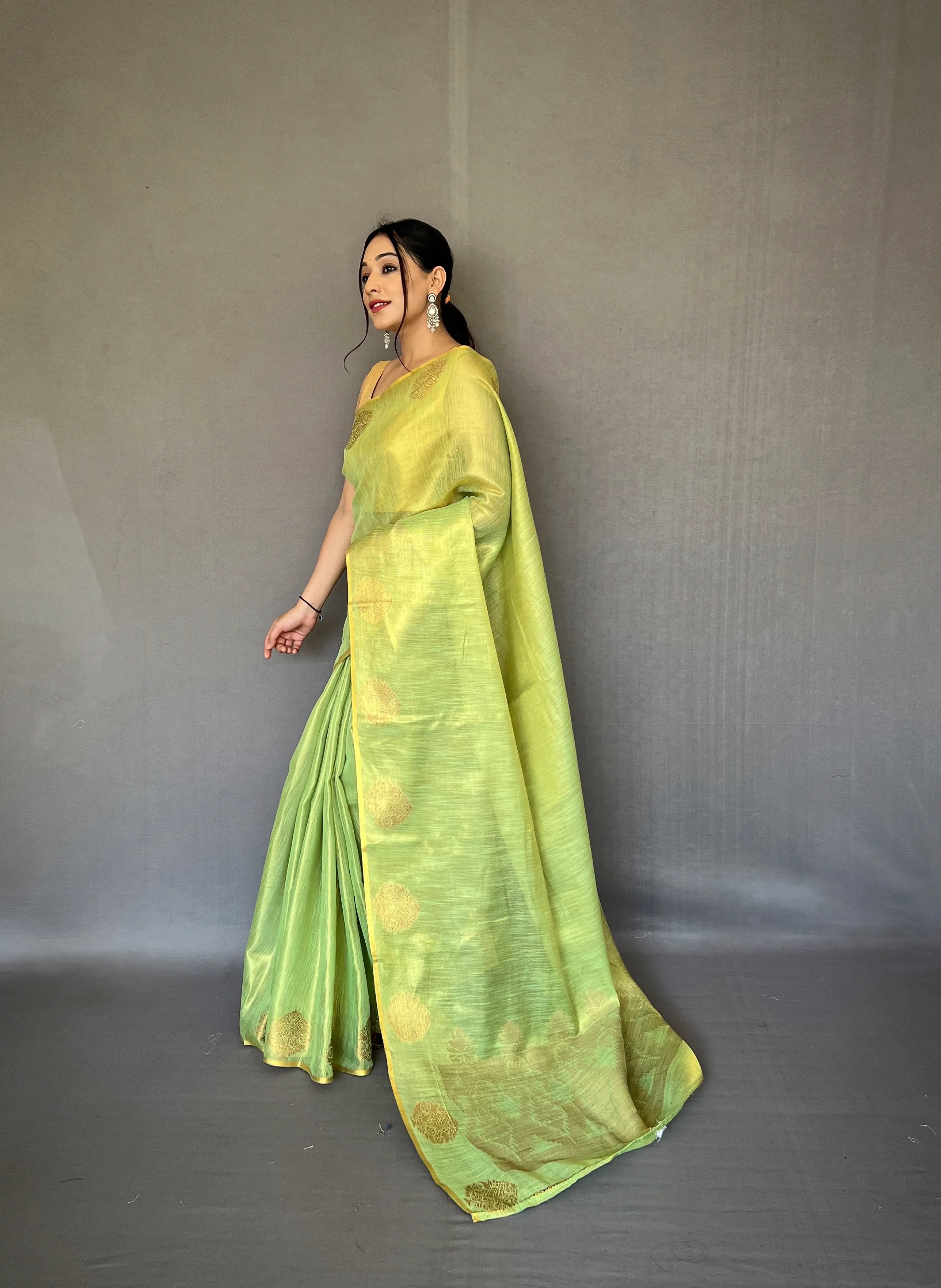 Tissue Silk Jacquard Weaving Saree