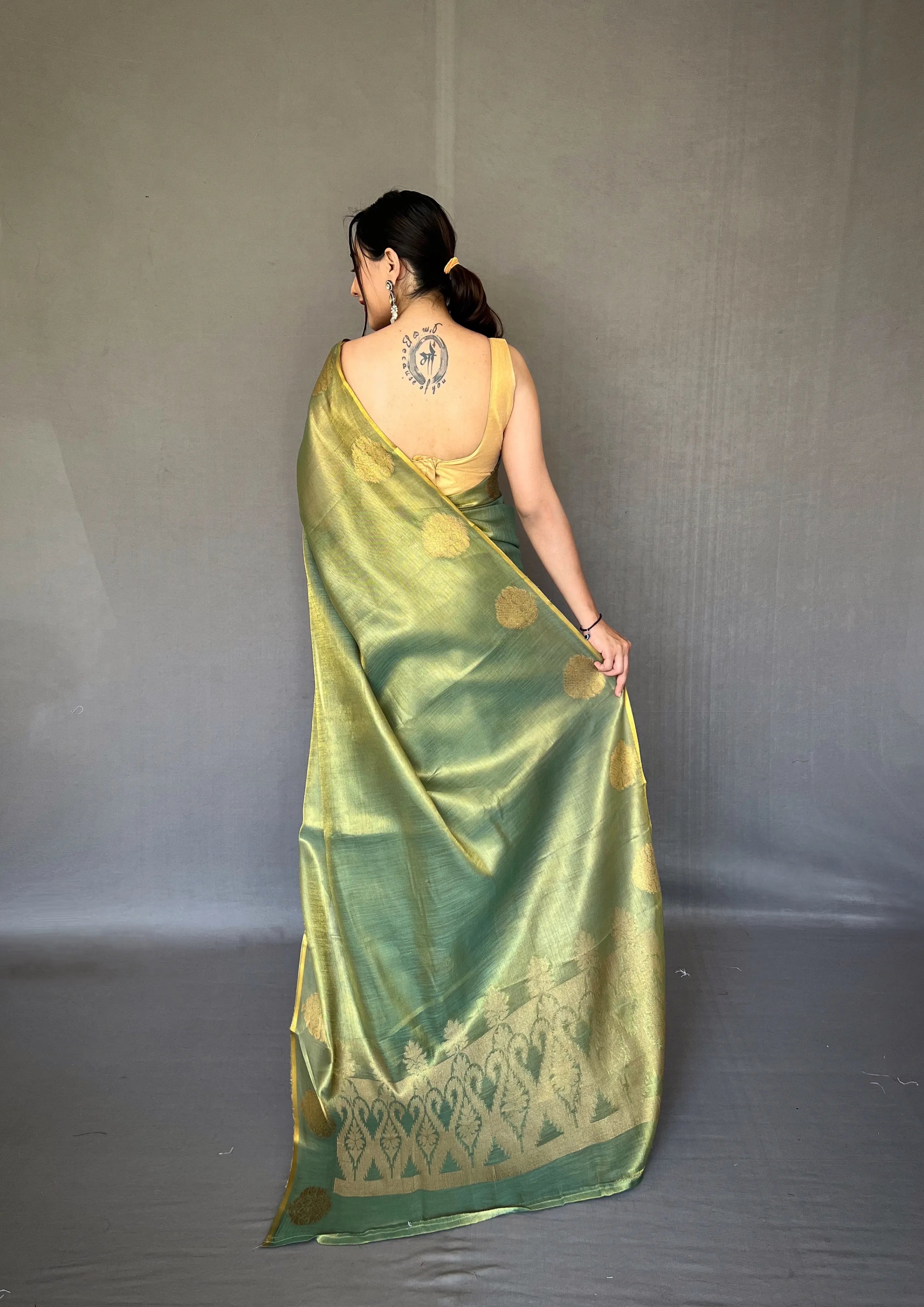 Tissue Silk Jacquard Weaving Saree