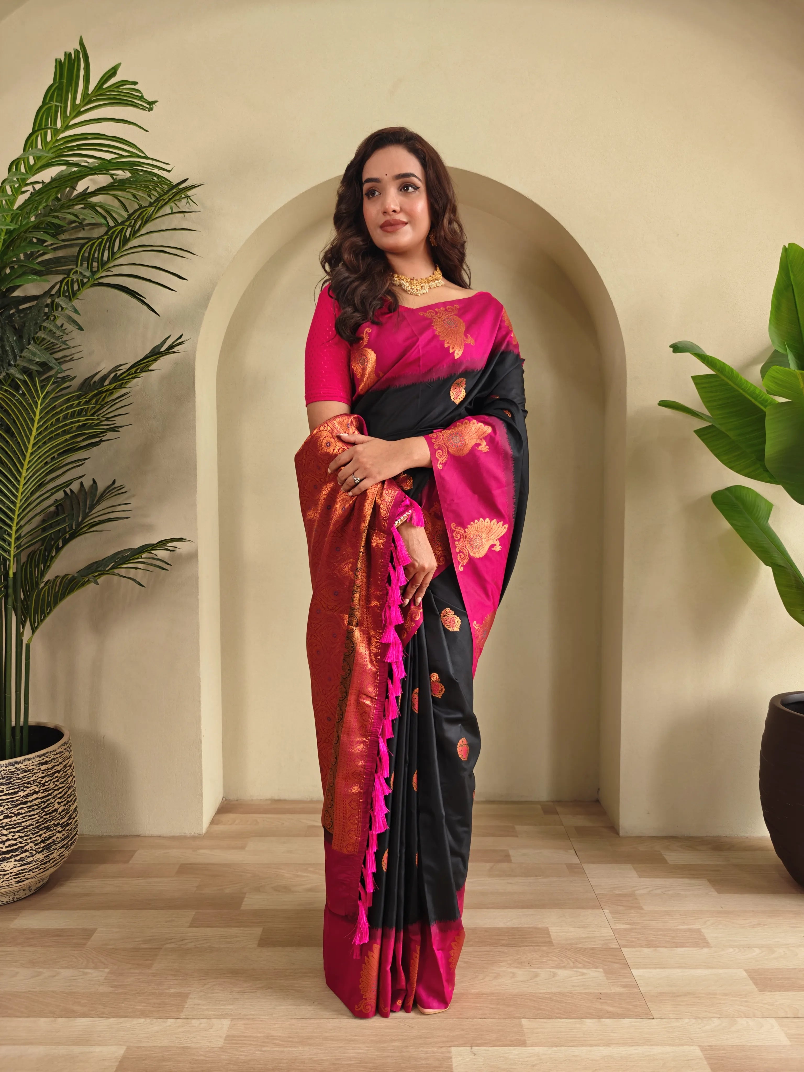 Dual Tone Unique Peacock Border Soft Silk Saree