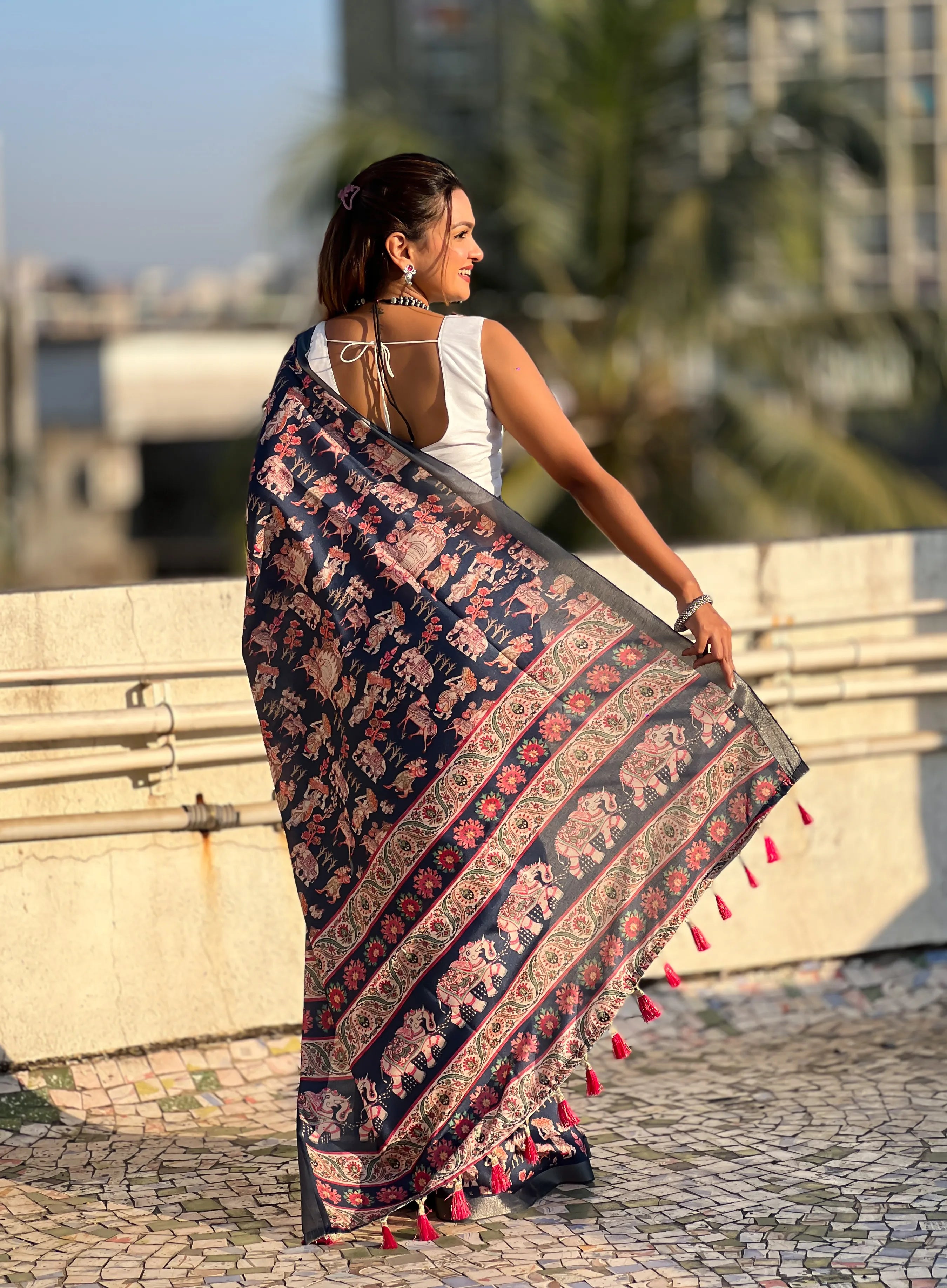 Beautiful Tussar Silk Zari Woven Saree