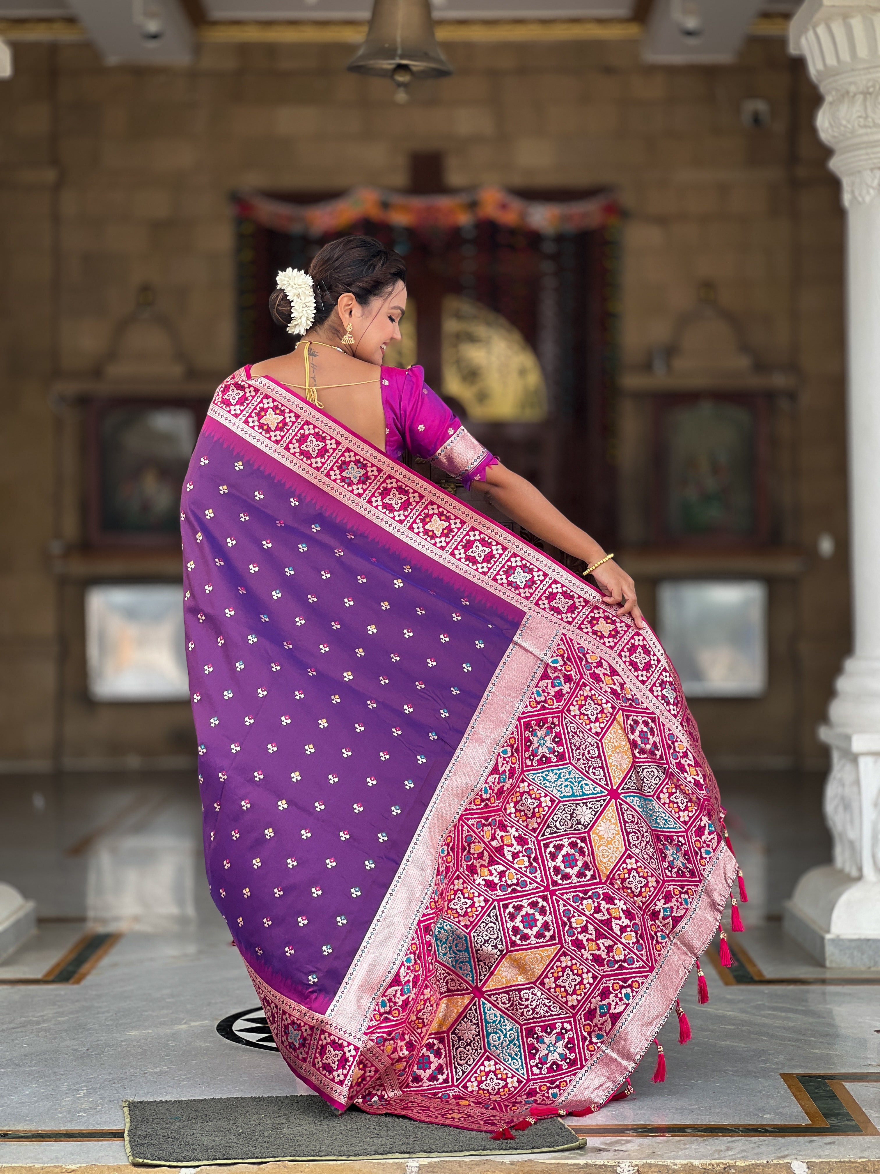 Soft Silk Designer Temple Paithani Saree