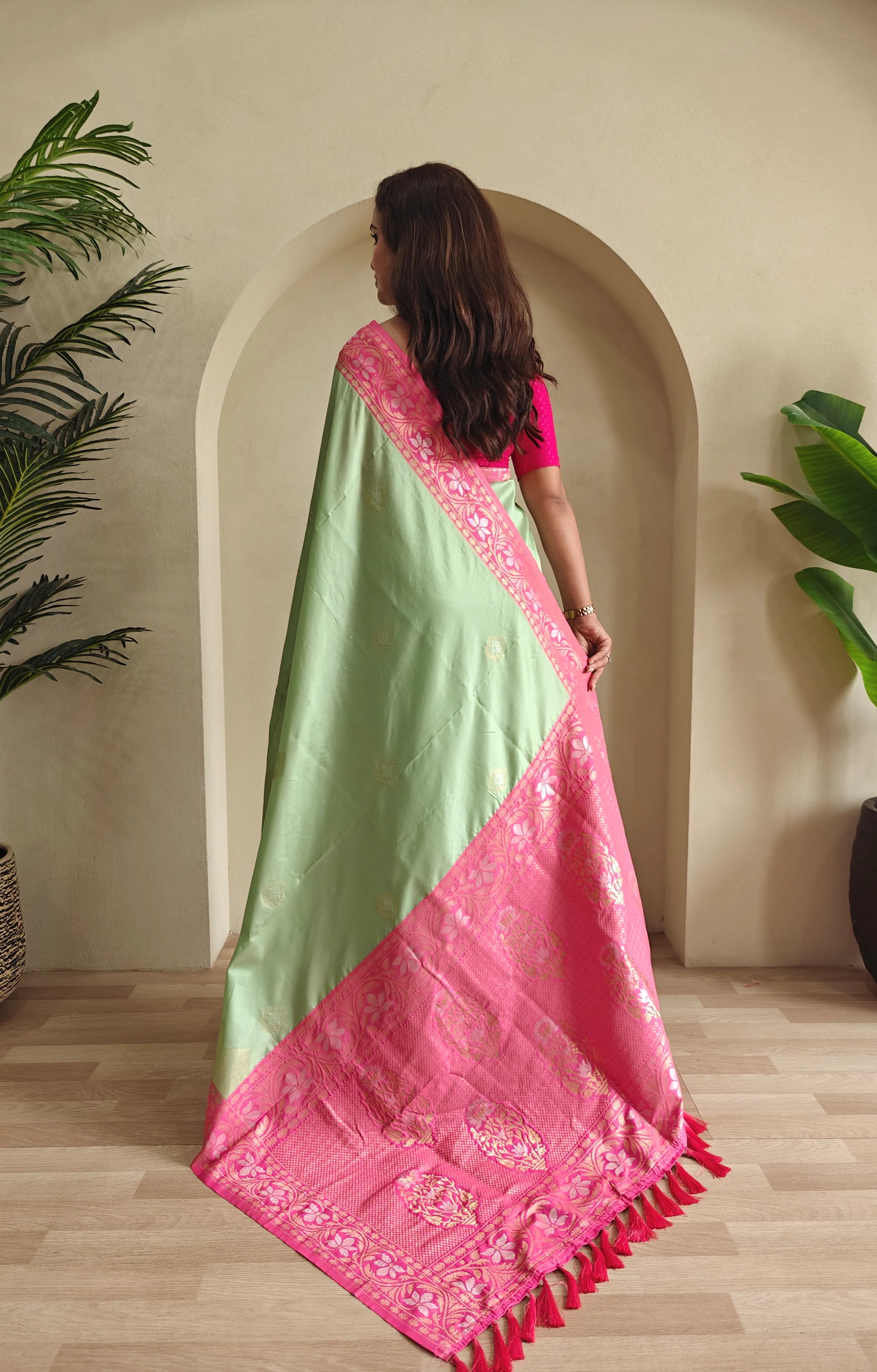 Dual Tone Designer Banarasi Soft Silk Saree