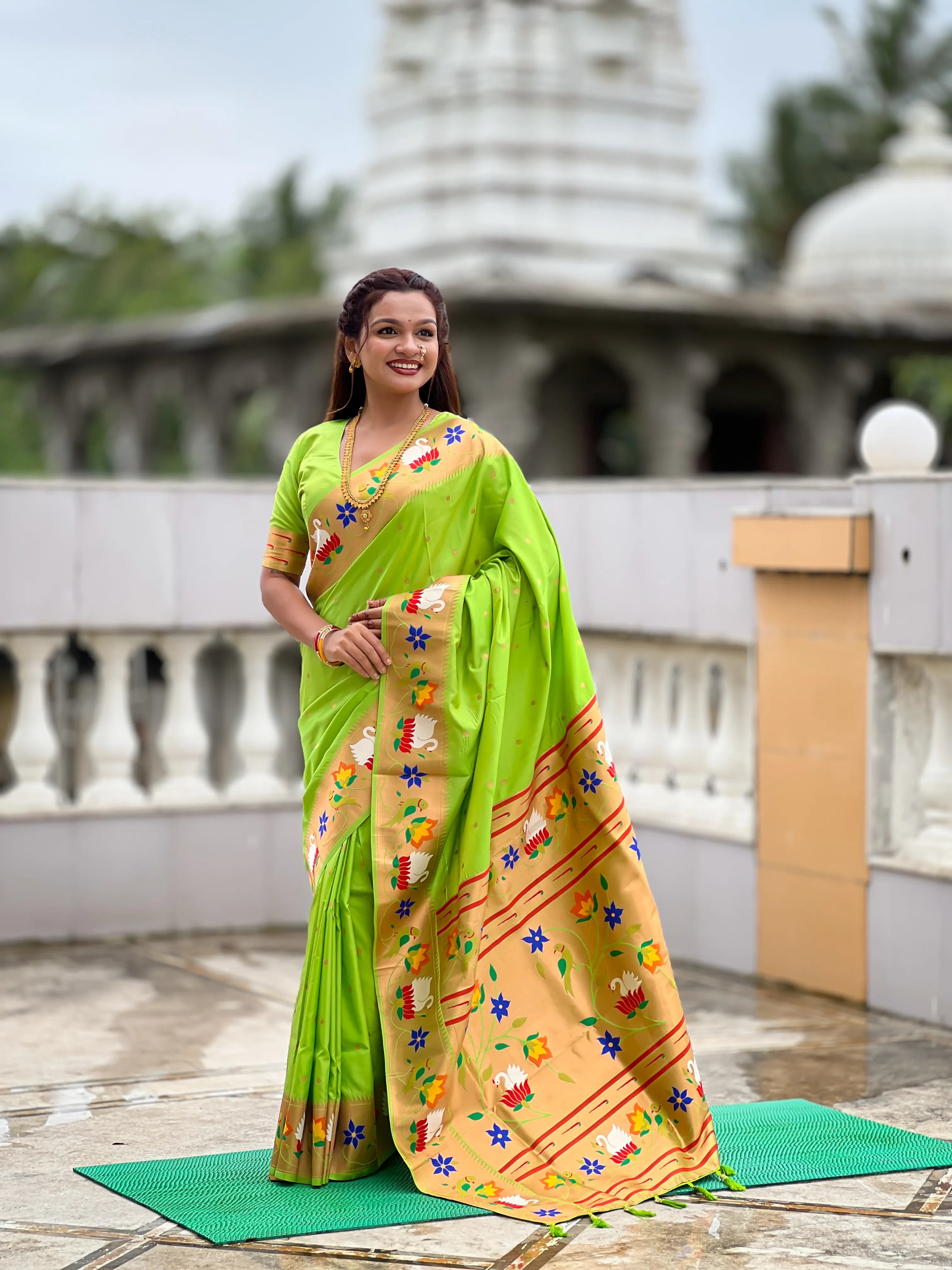 Soft Silk Meenakari Rajhans Lotus Pallu Saree