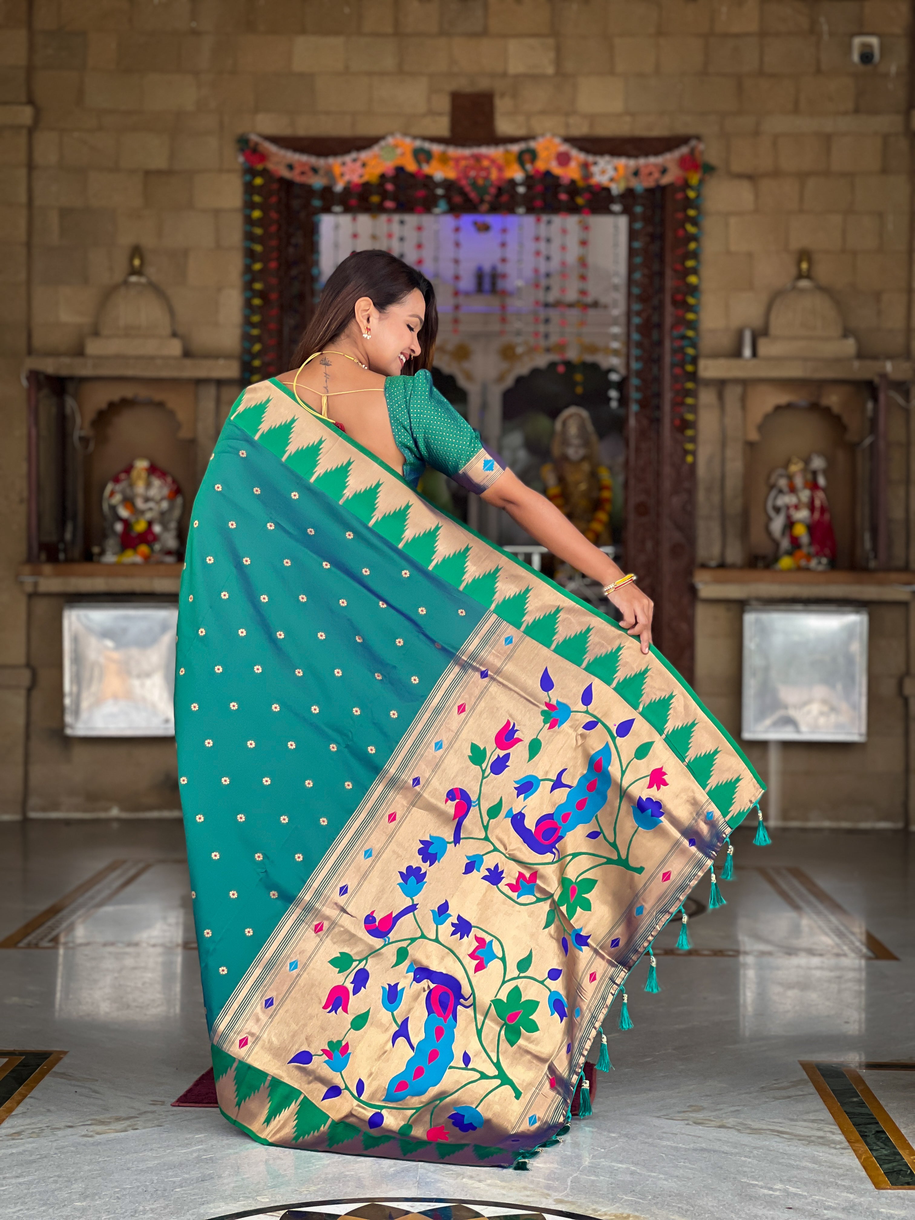 Soft Silk Designer Temple Paithani Saree