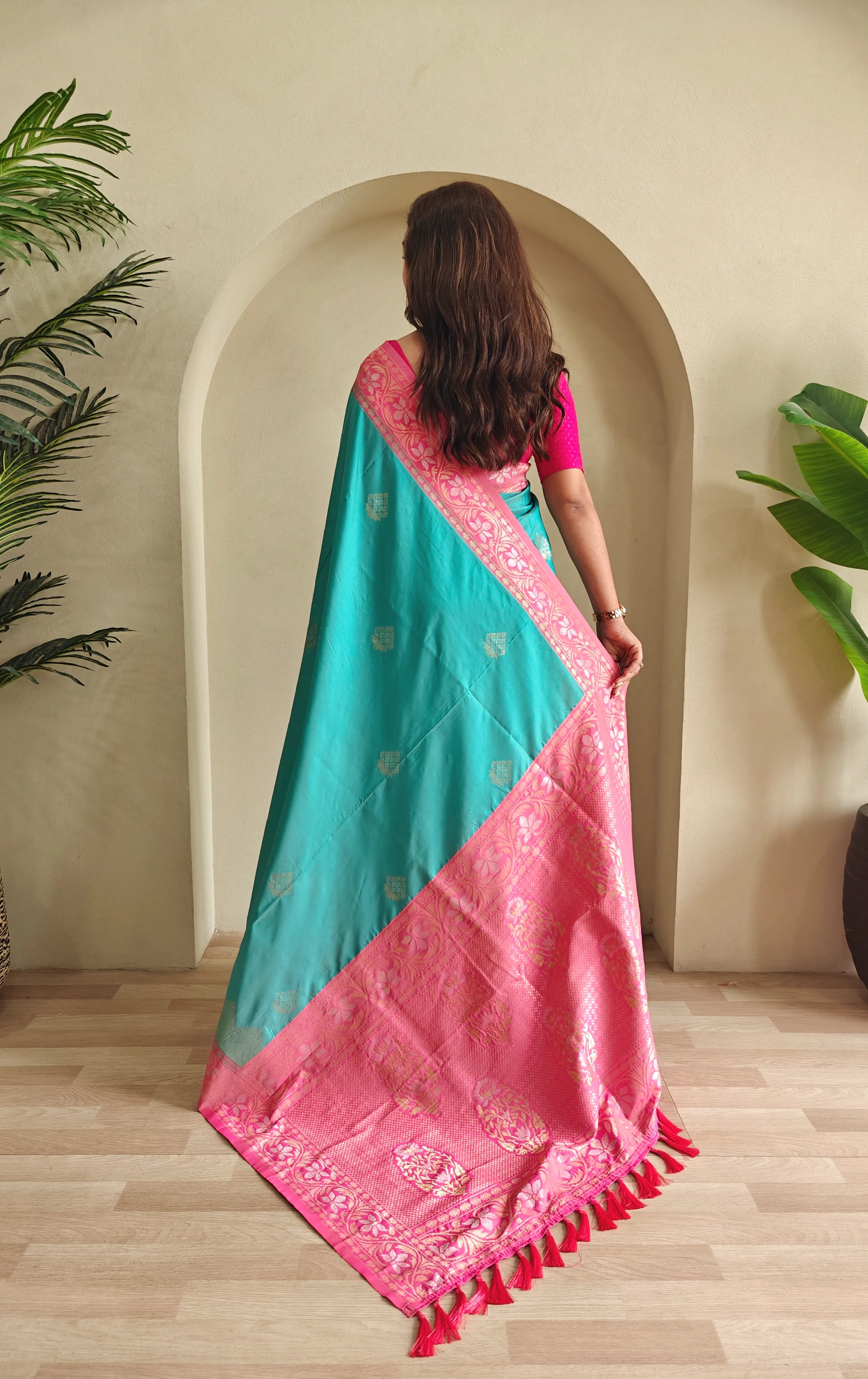 Dual Tone Designer Banarasi Soft Silk Saree
