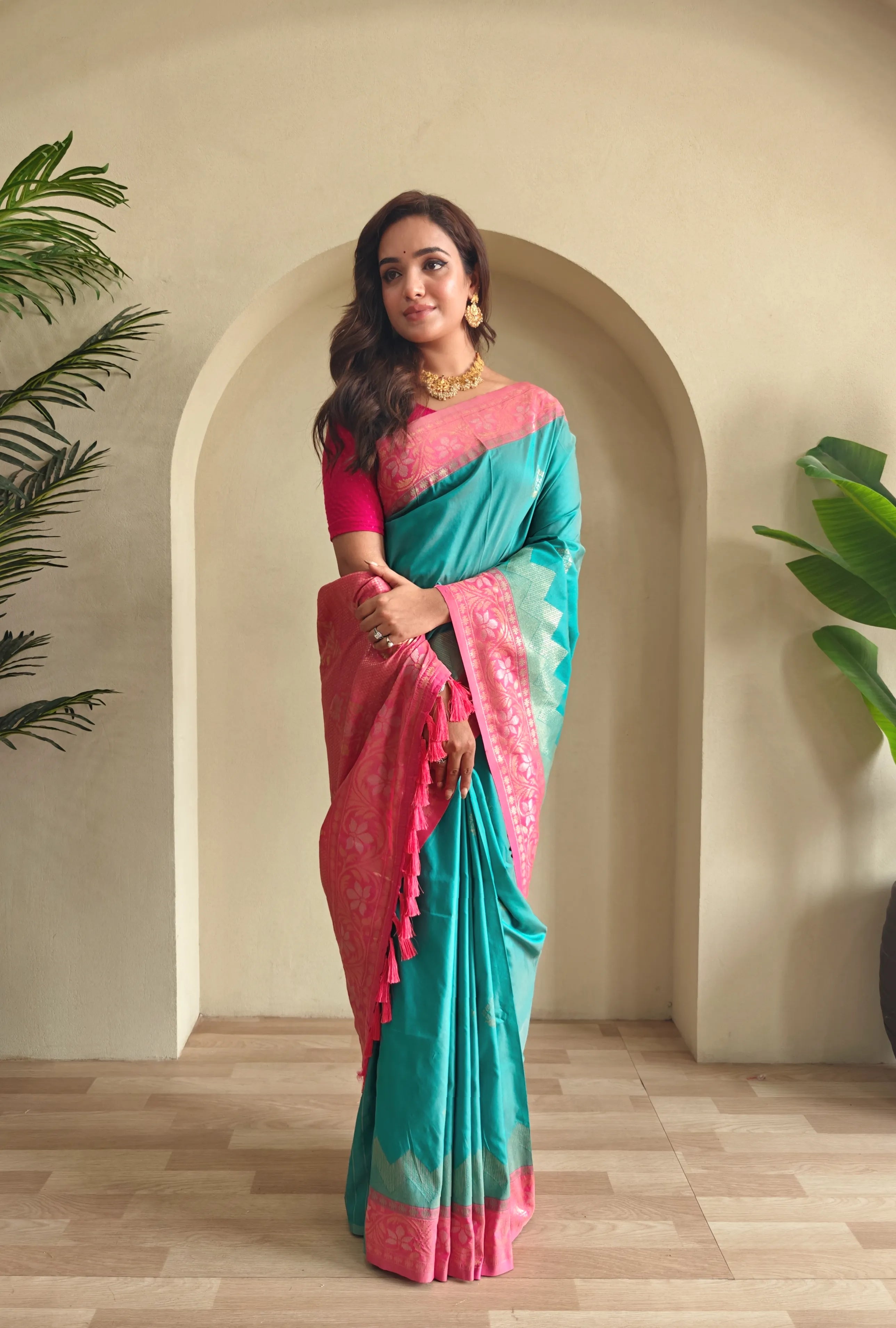 Dual Tone Designer Banarasi Soft Silk Saree
