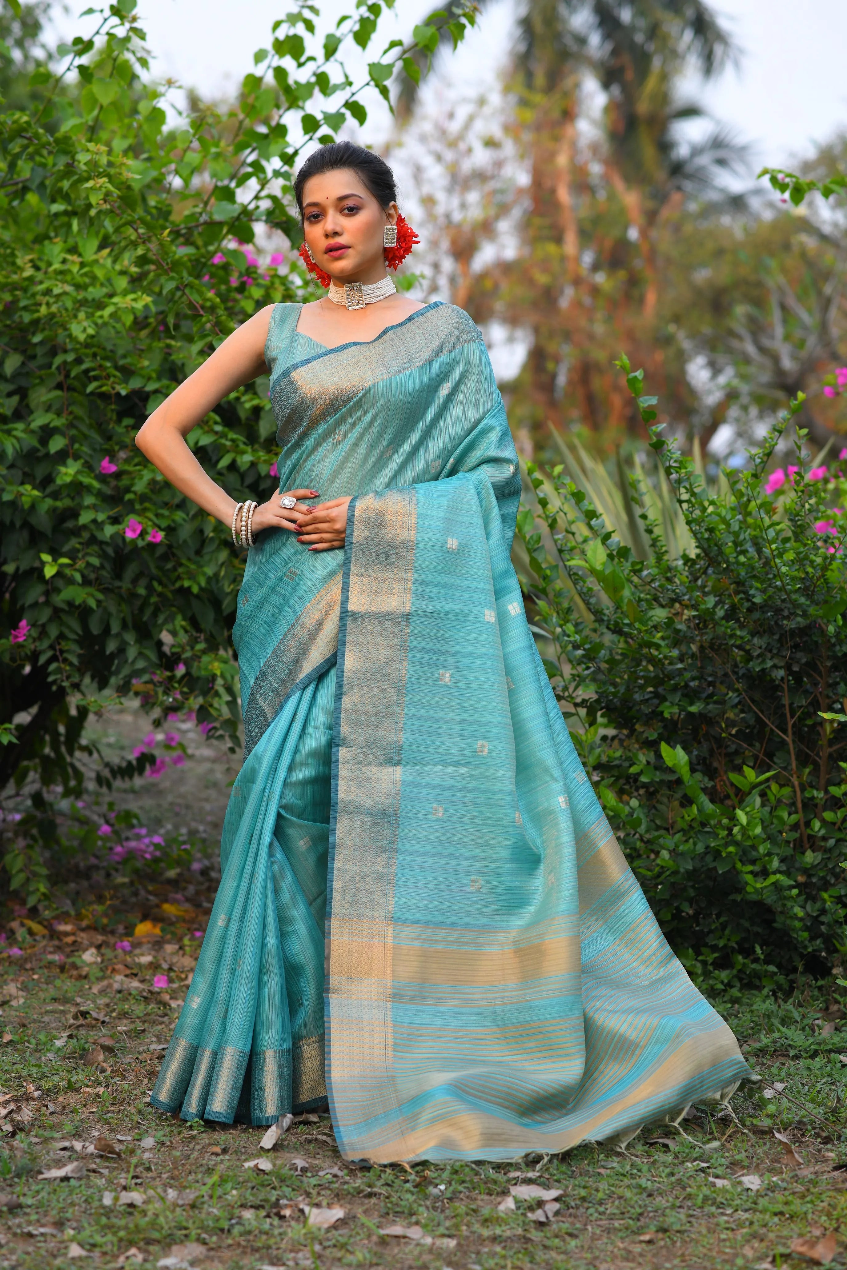Maheshwari Zari Woven Soft Silk Saree