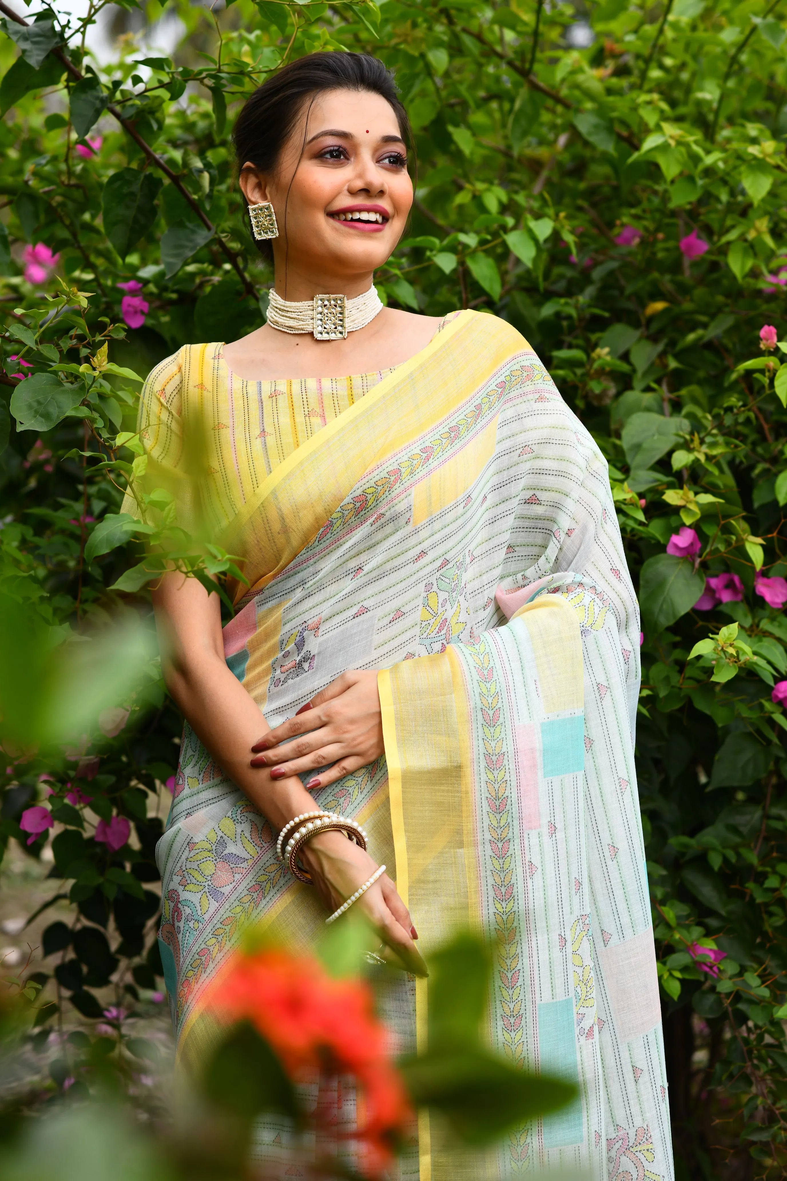 Soft Linen Conceptual Floral Printed Saree