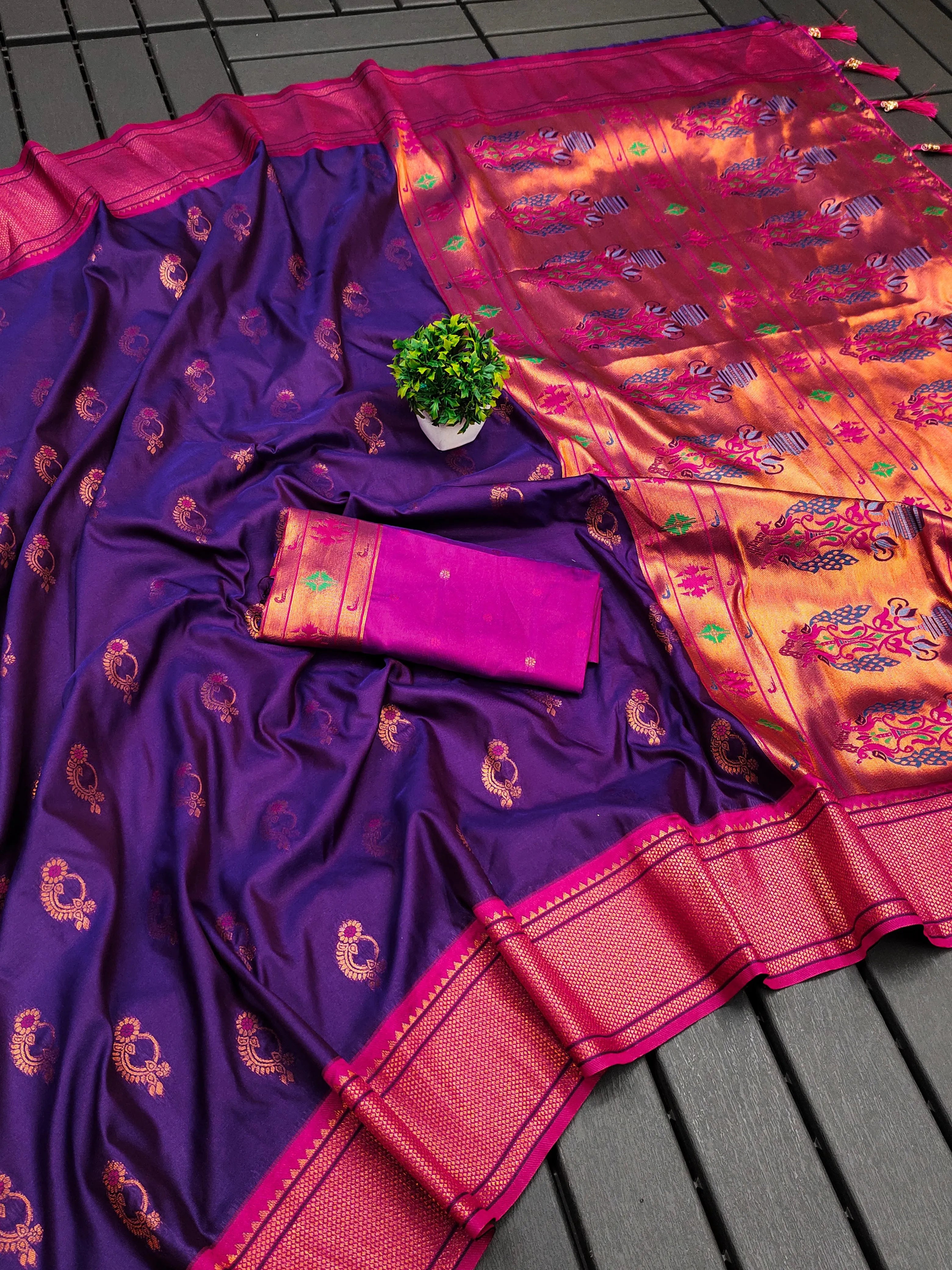 Designer Paithani Nath Paithani Saree