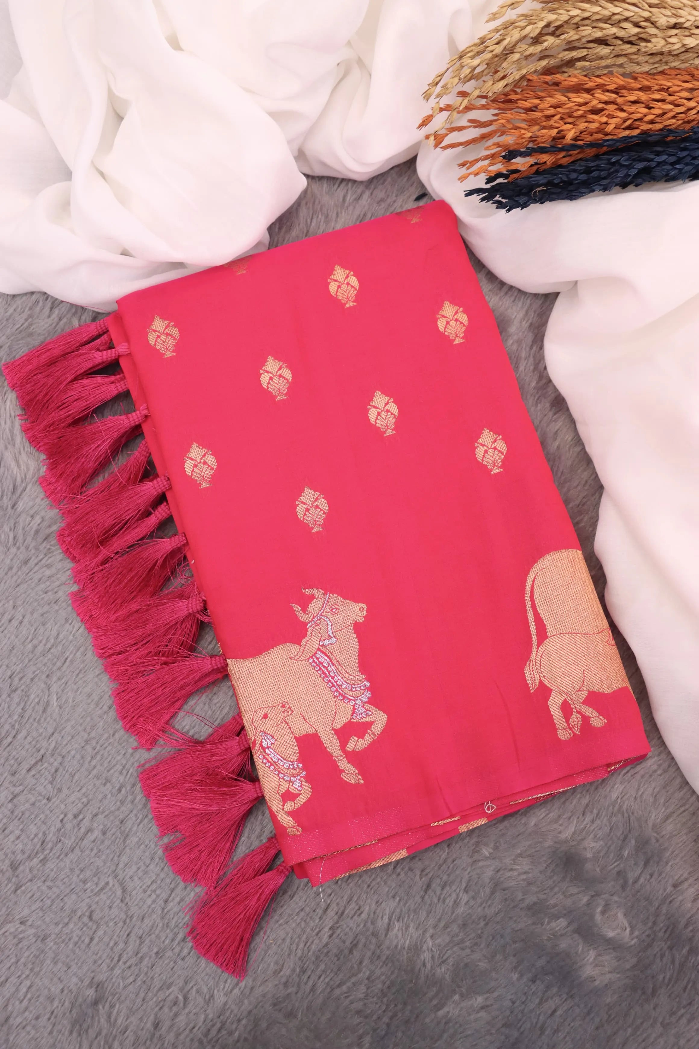 Moonga Silk Nandi Border Banarasi Saree