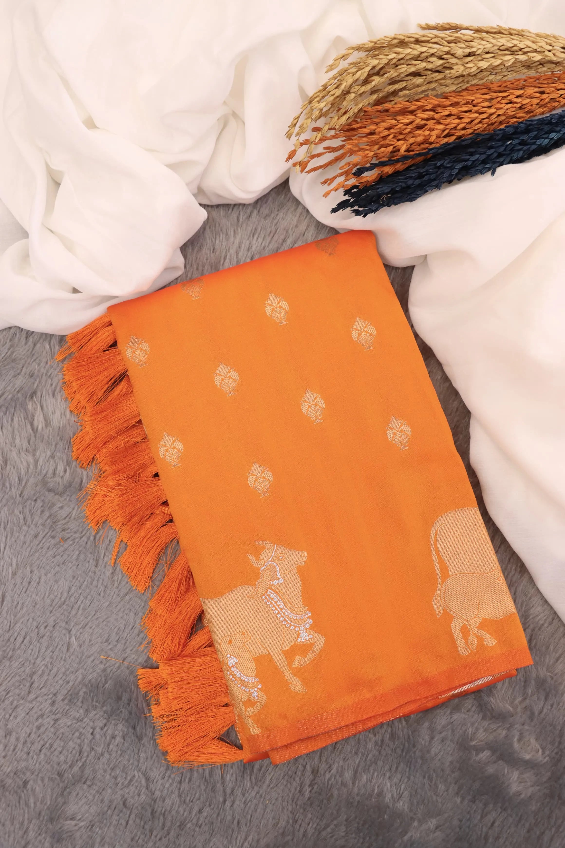 Moonga Silk Nandi Border Banarasi Saree