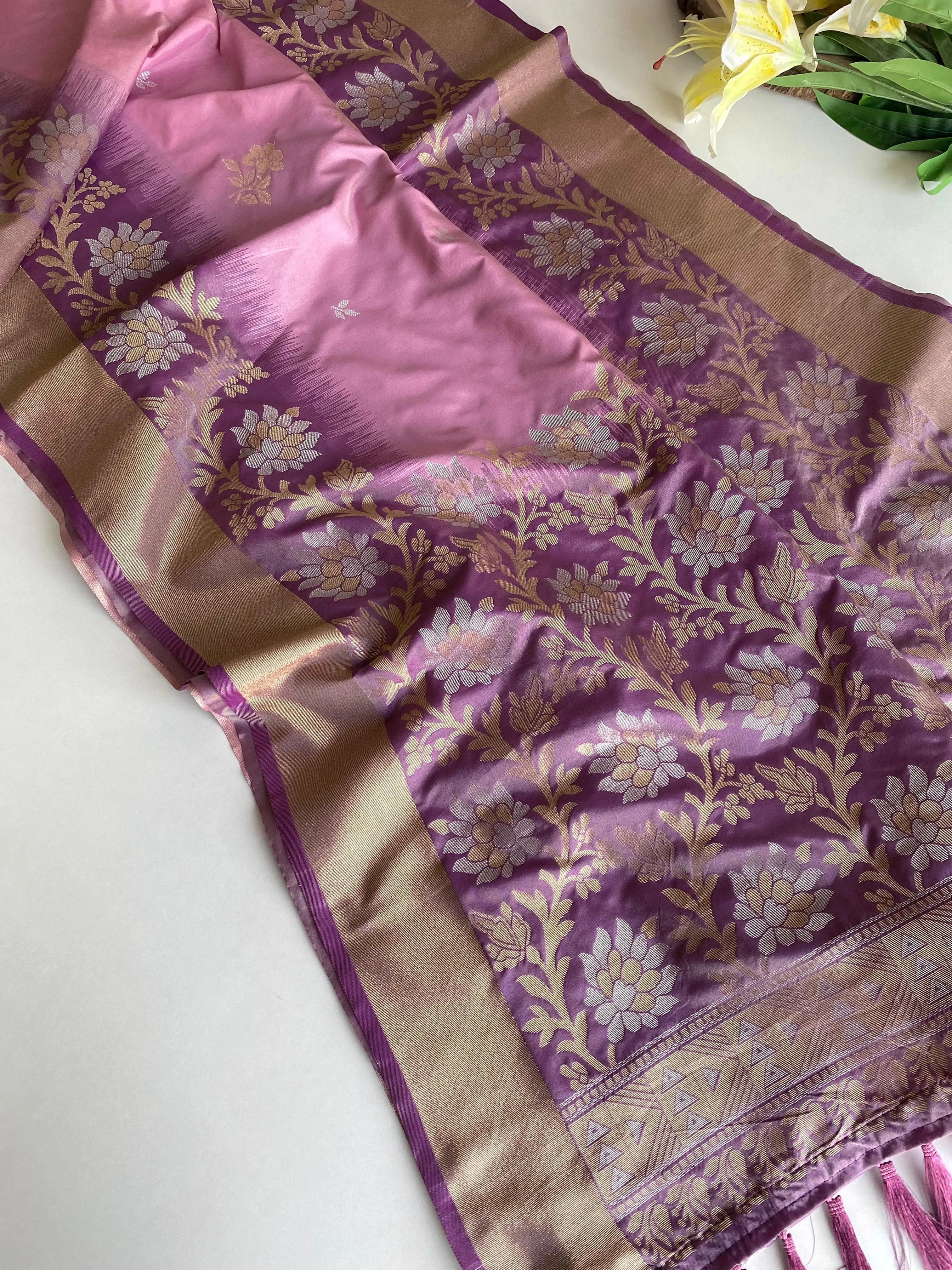 Dual Tone Contrast Pallu Designer Saree