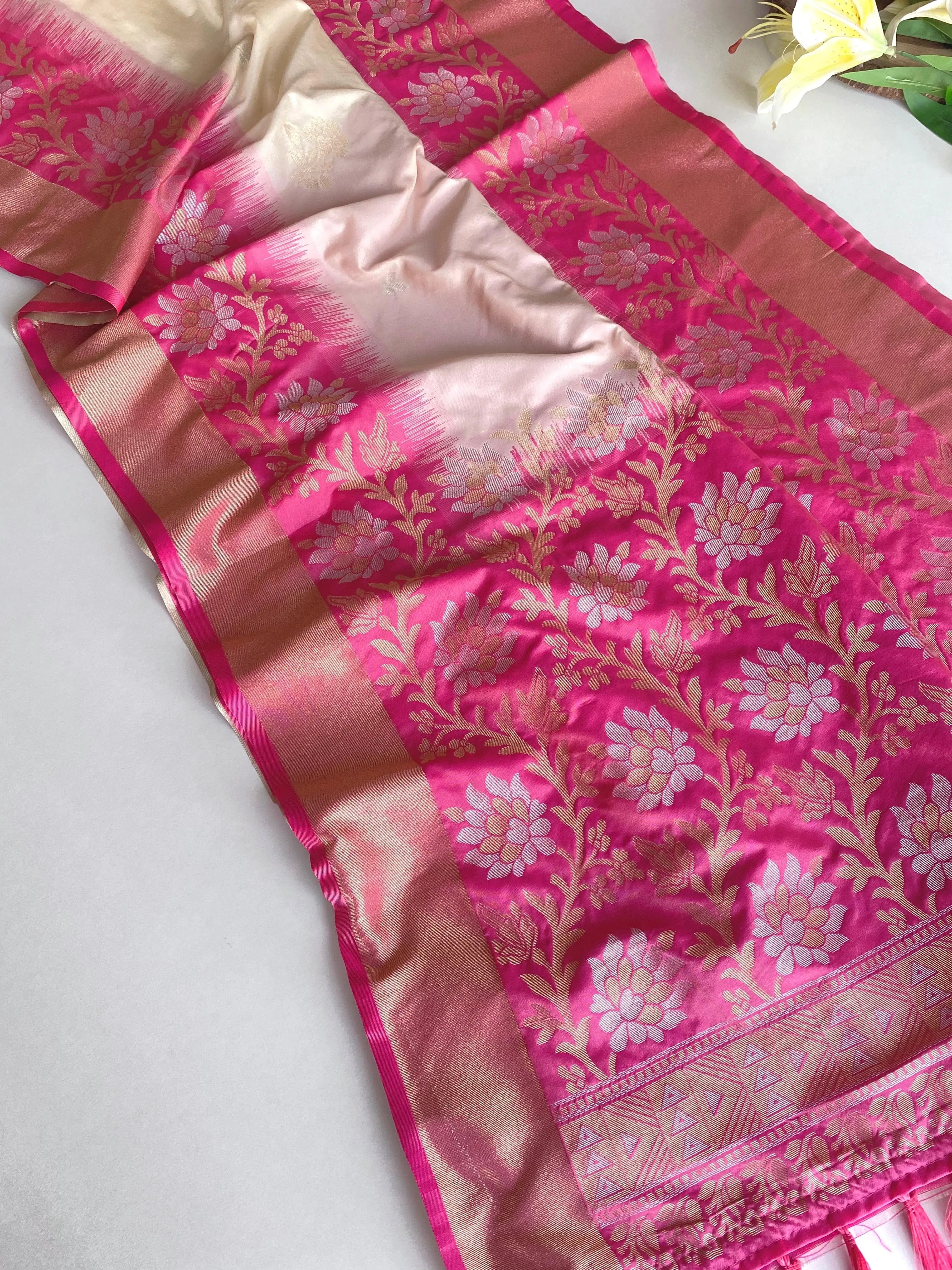 Dual Tone Contrast Pallu Designer Saree