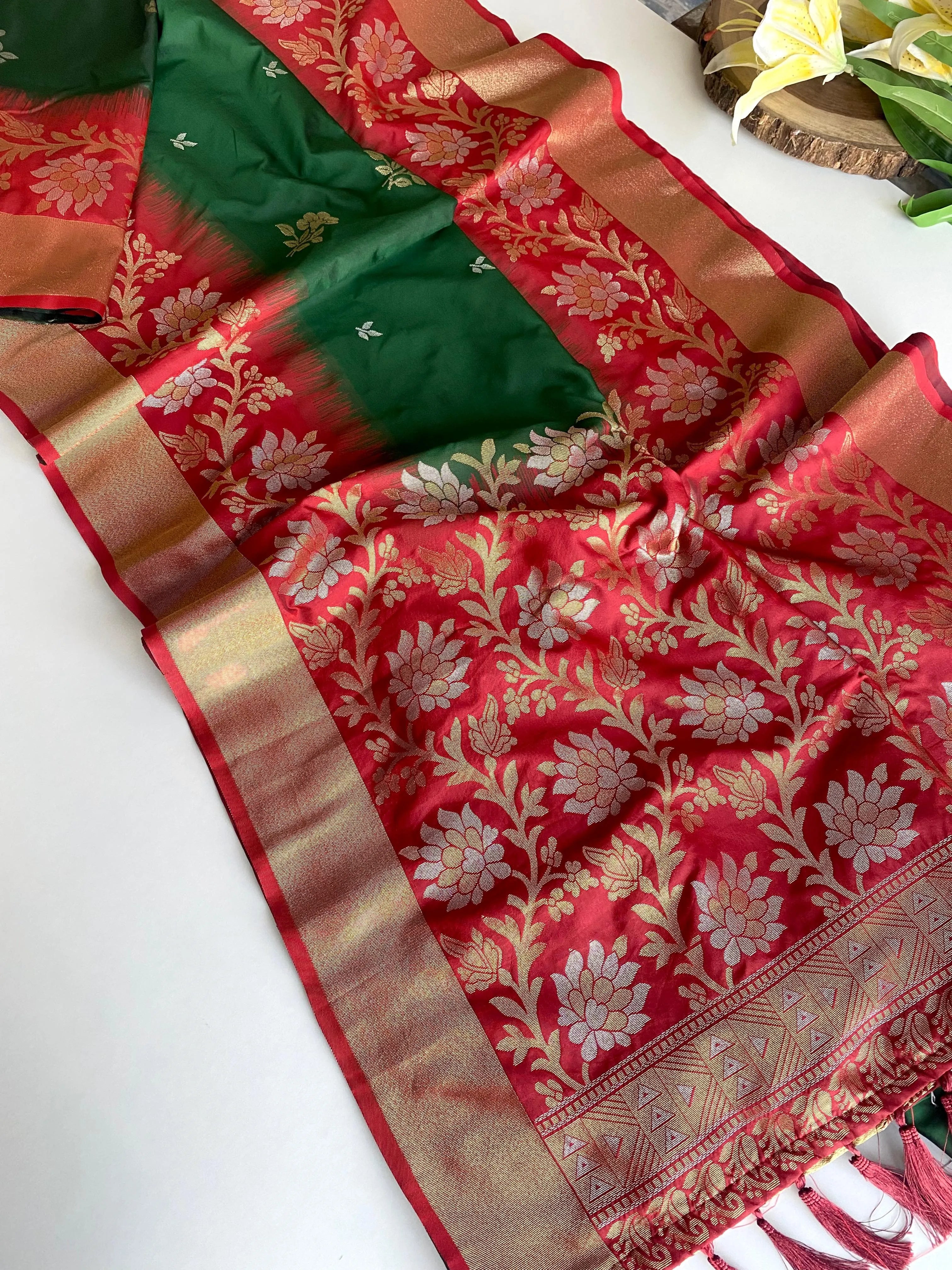 Dual Tone Contrast Pallu Designer Saree