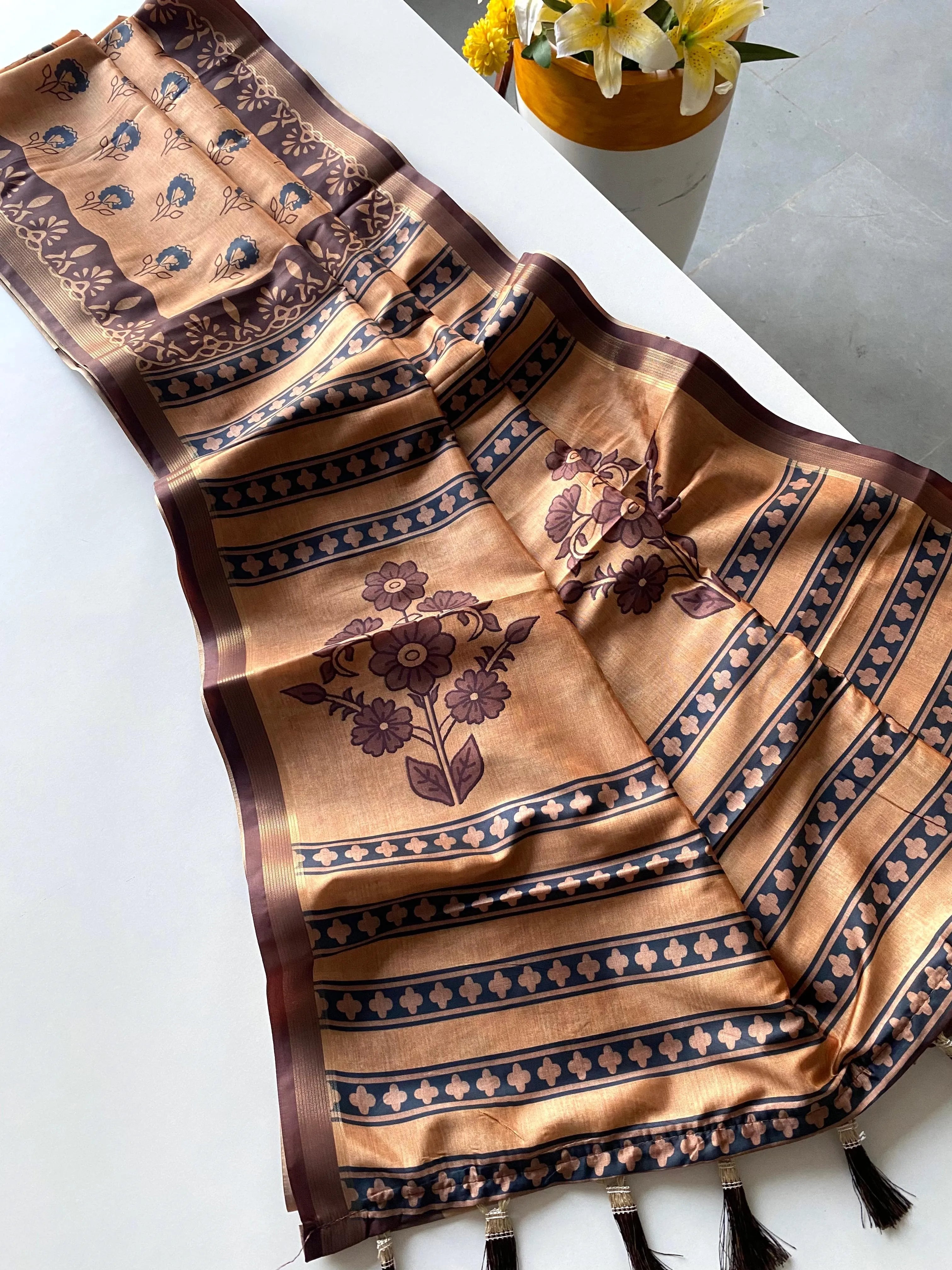 Dola Viscose Digital Printed Kalamkari Saree