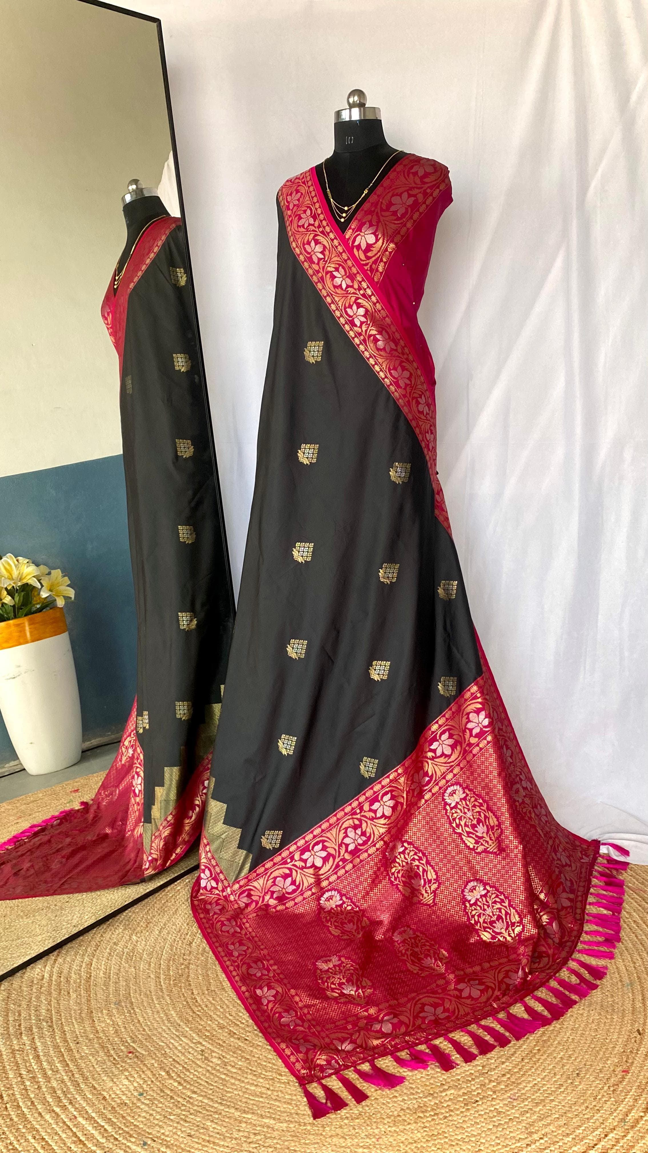 Dual Tone Designer Banarasi Soft Silk Saree