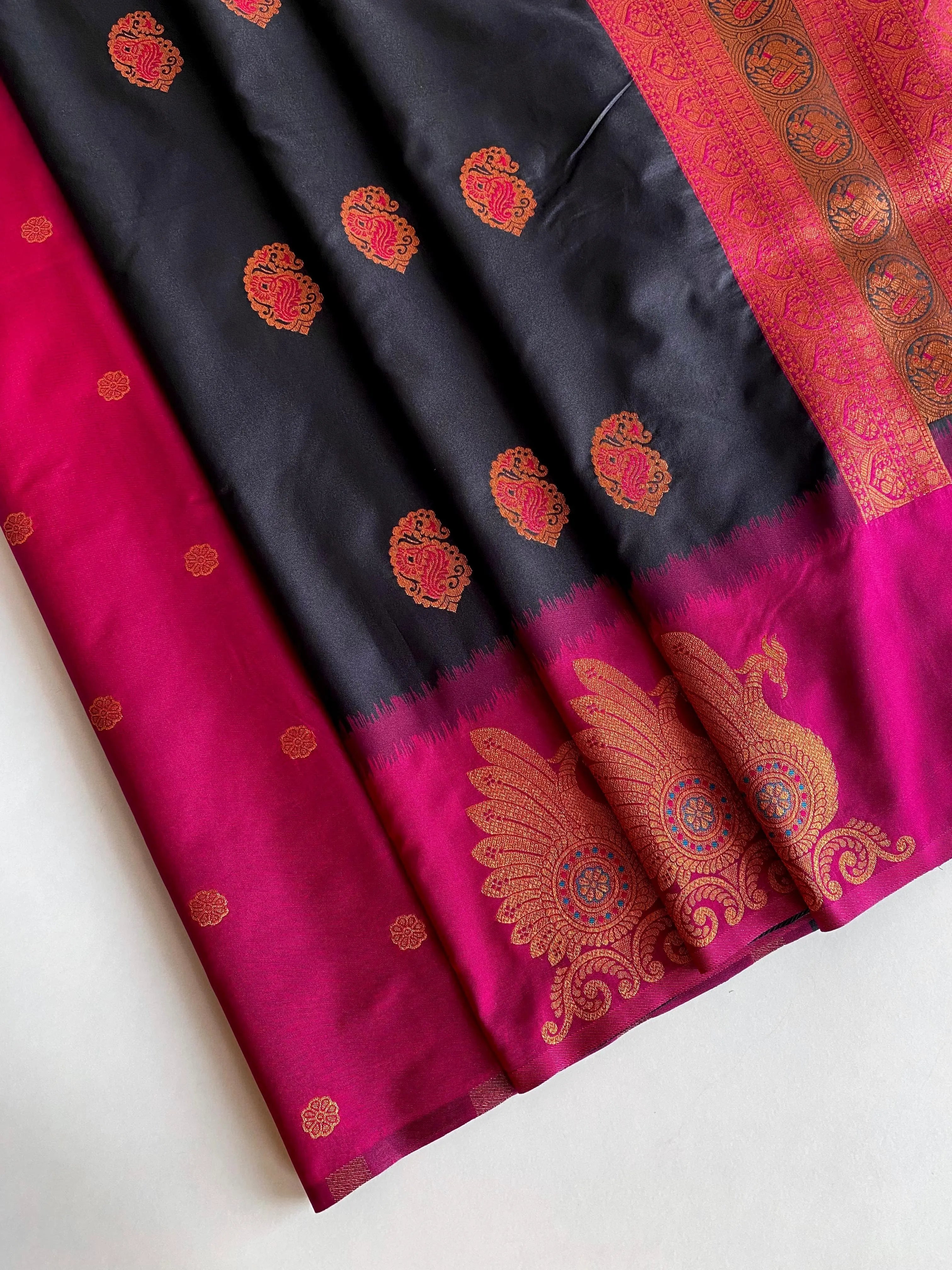 Dual Tone Unique Peacock Border Soft Silk Saree