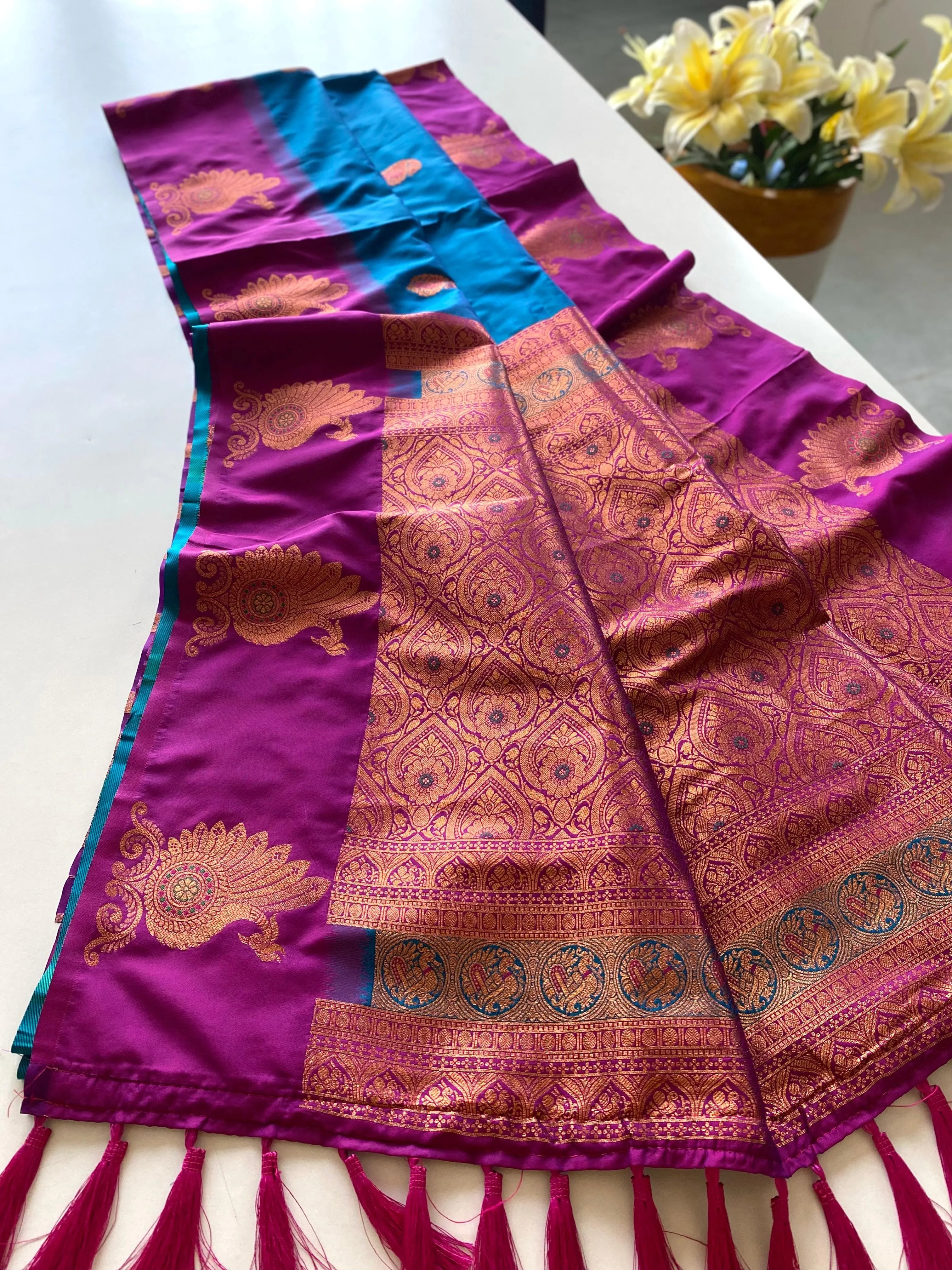 Dual Tone Unique Peacock Border Soft Silk Saree