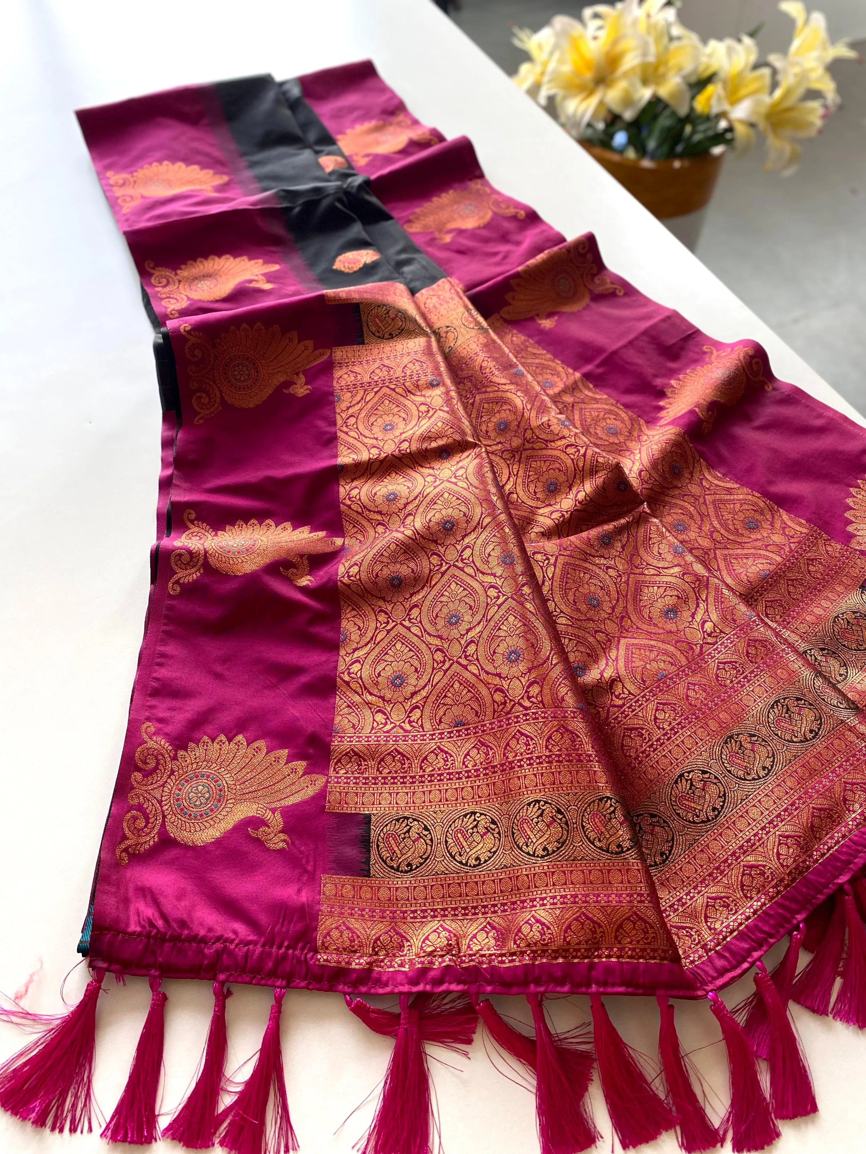 Dual Tone Unique Peacock Border Soft Silk Saree