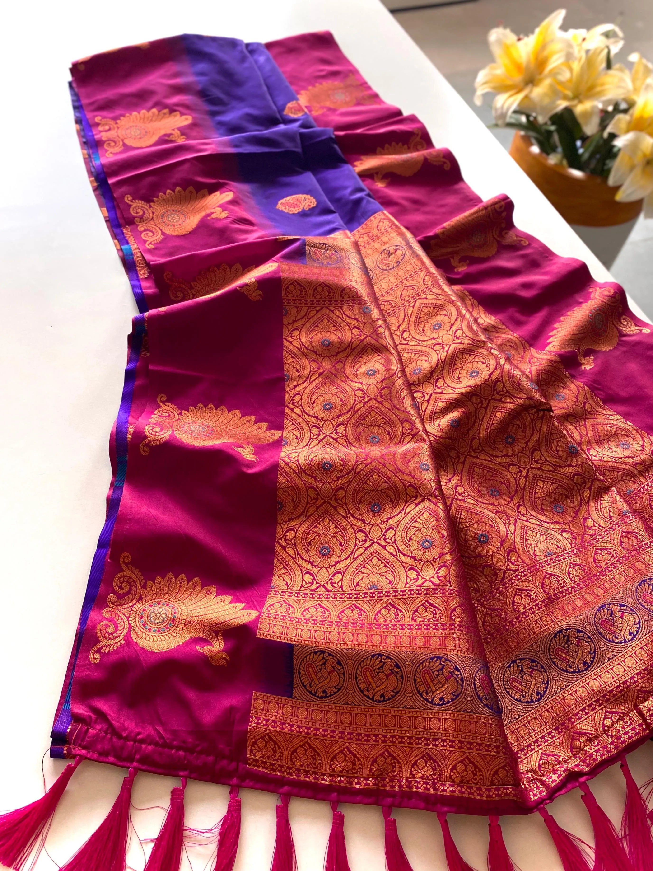 Dual Tone Unique Peacock Border Soft Silk Saree
